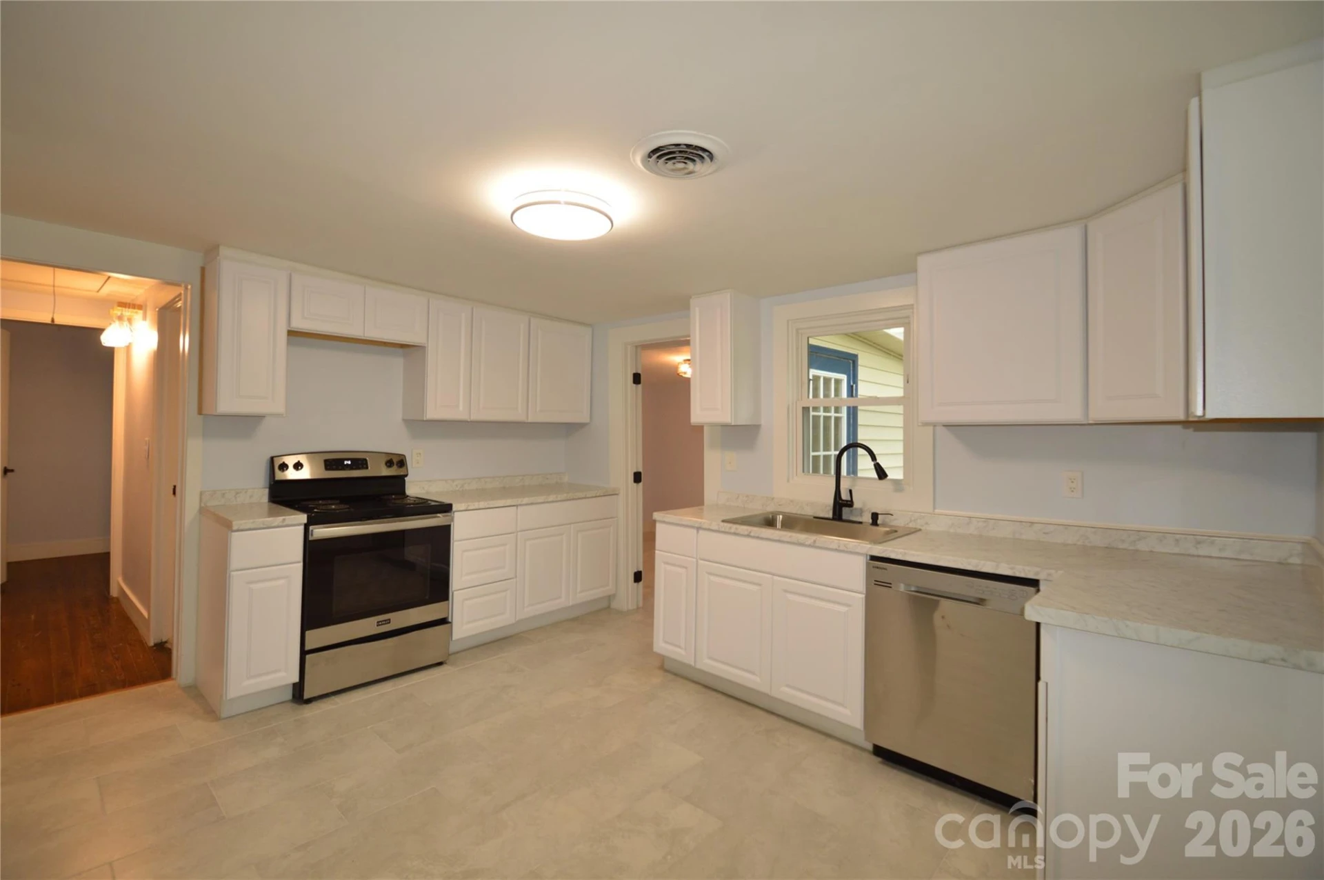 30 Porter Street - Photo 17
