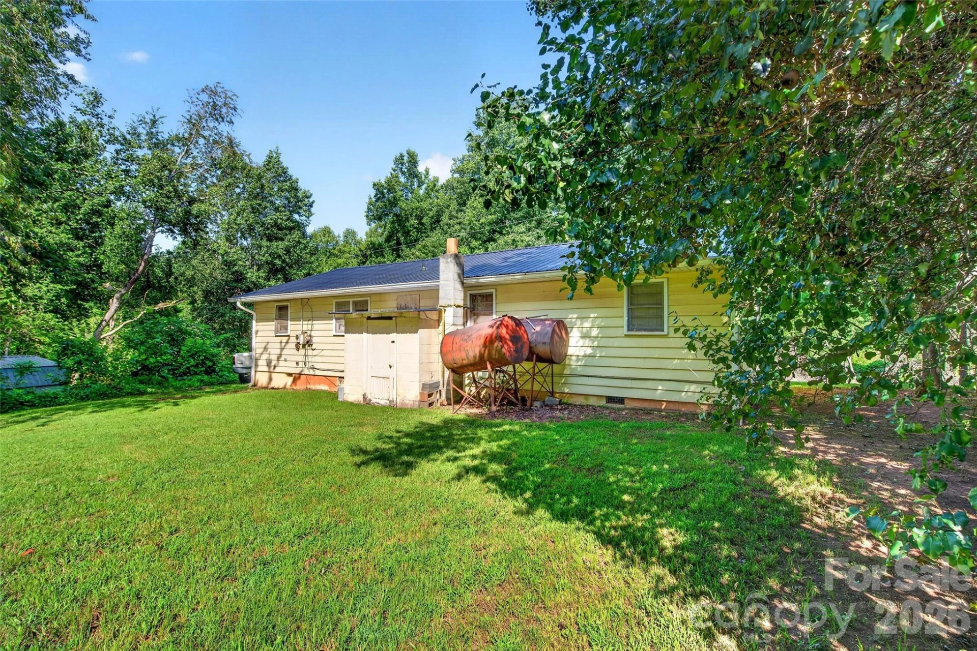 55 Edwards Drive - Photo 4