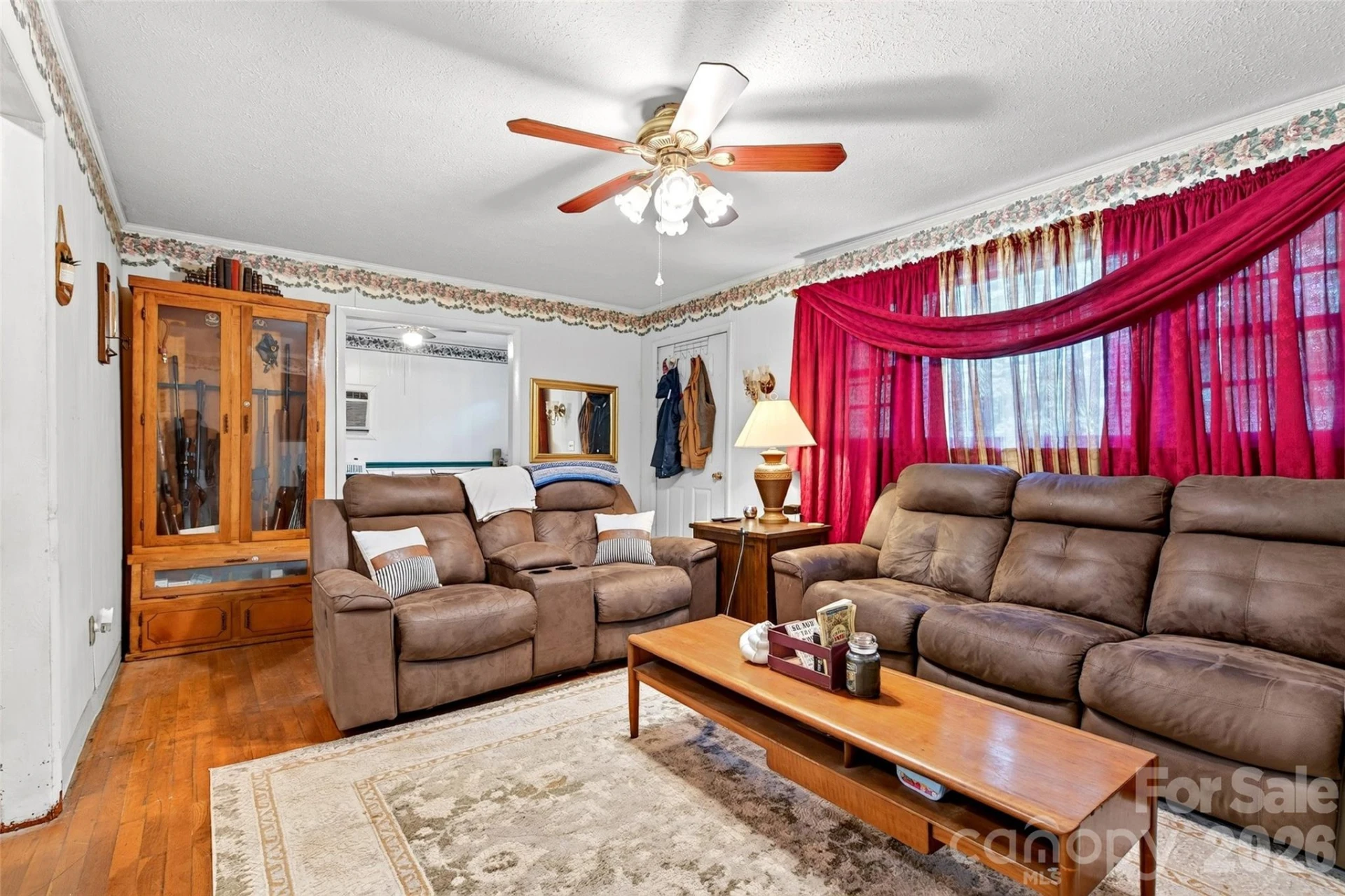 55 Edwards Drive - Photo 8