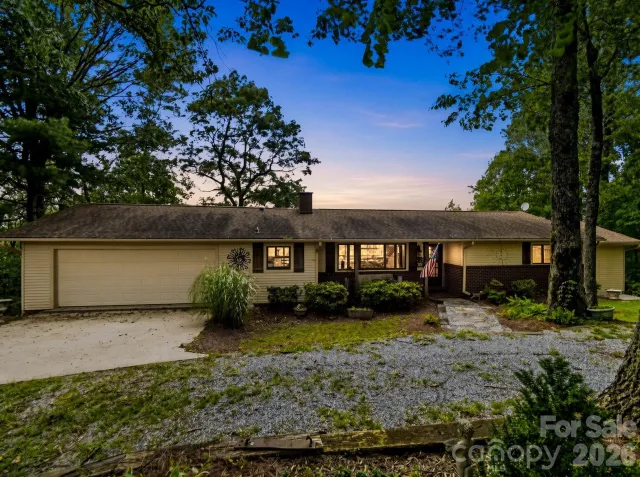 327 Summit Road, Tryon, NC, 28782