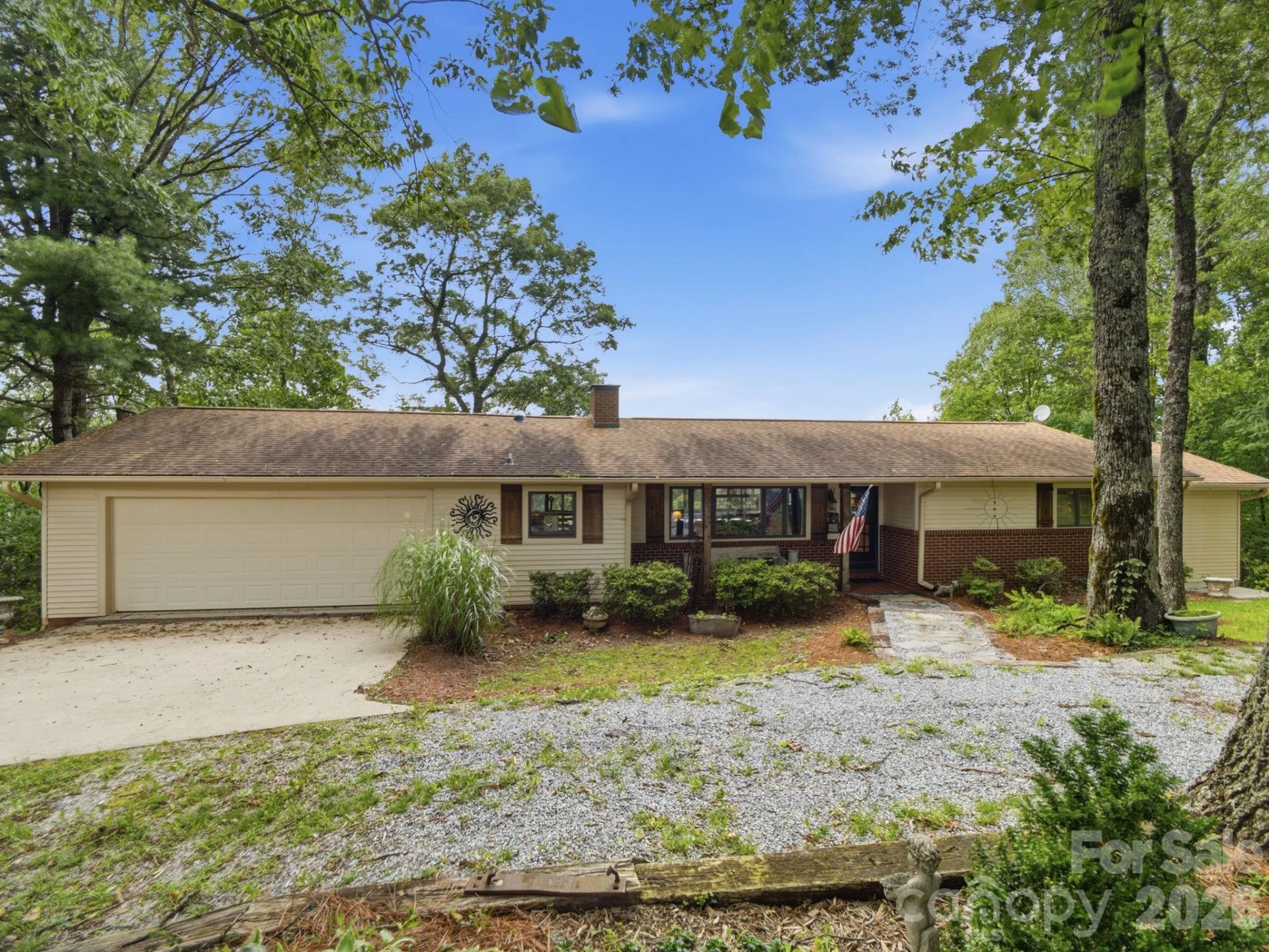 327 Summit Road - Photo 4