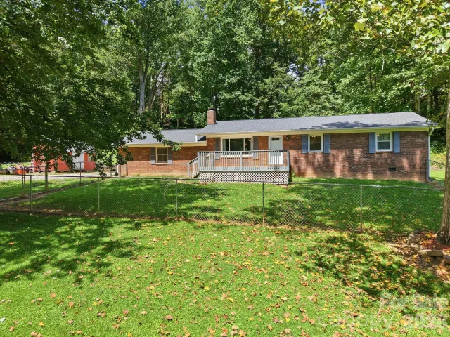 339 Indian Hills Loop, Waynesville, NC, 28786
