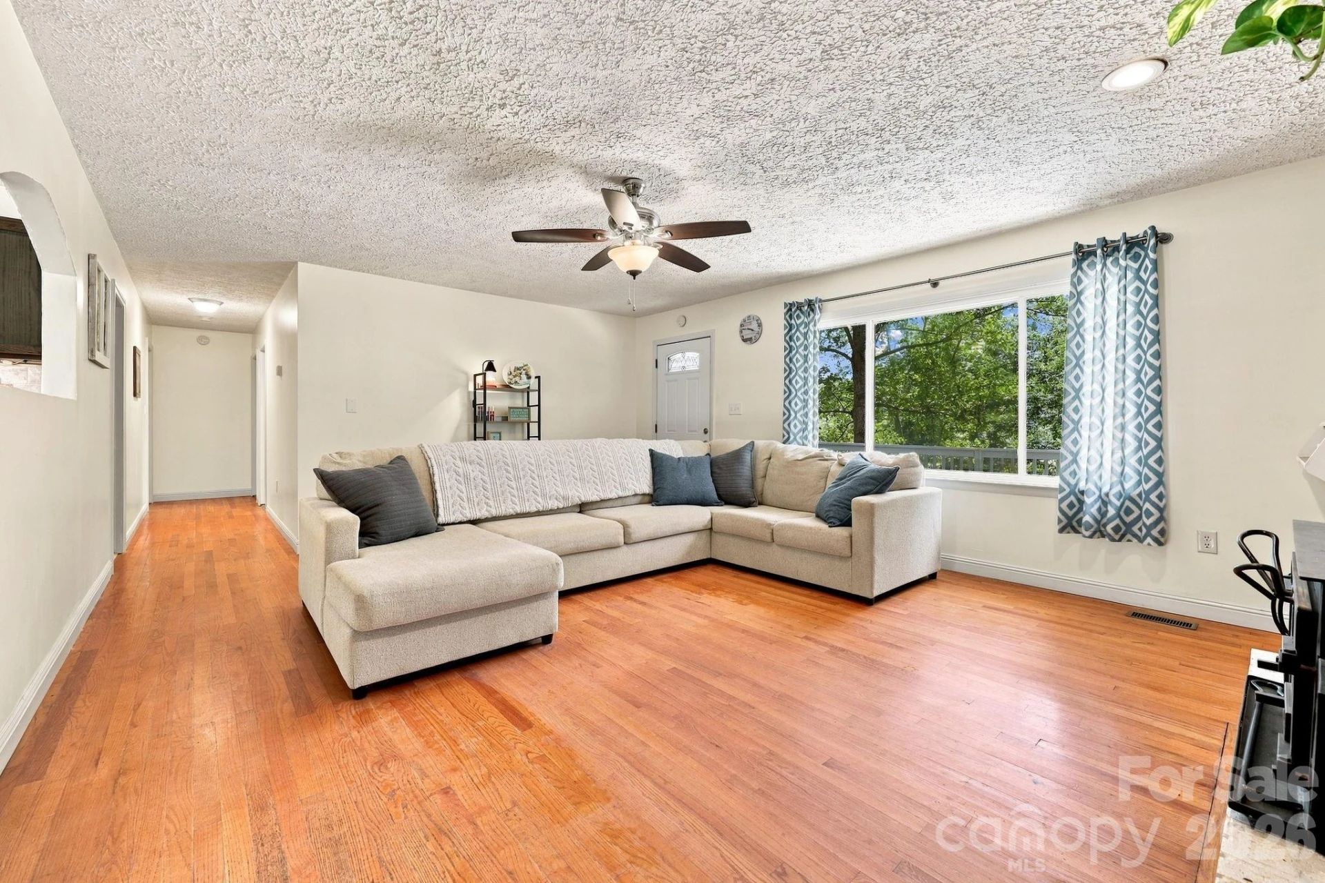 339 Indian Hills Loop - Photo 3