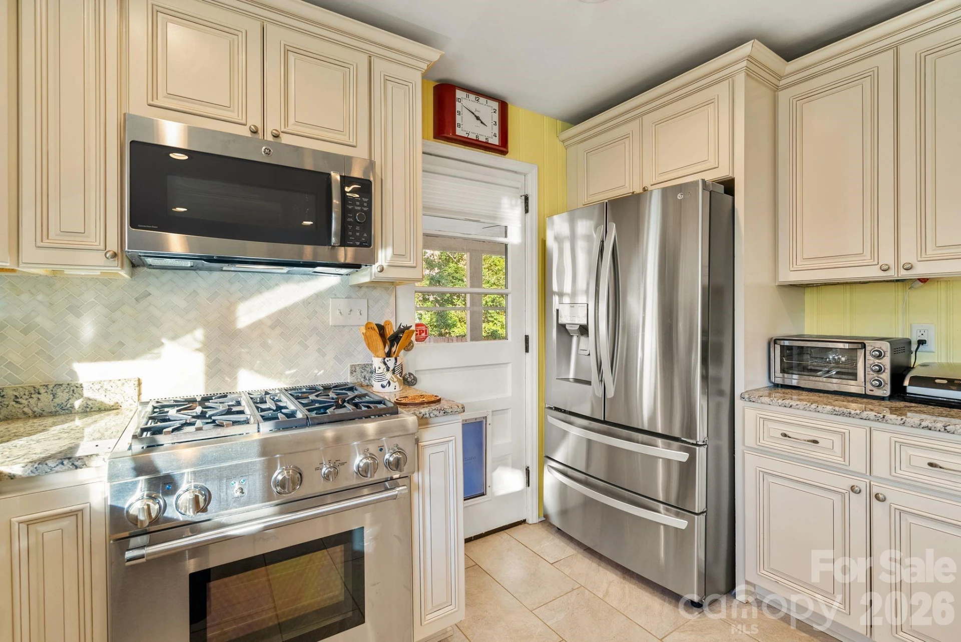2 Bevlyn Drive - Photo 13