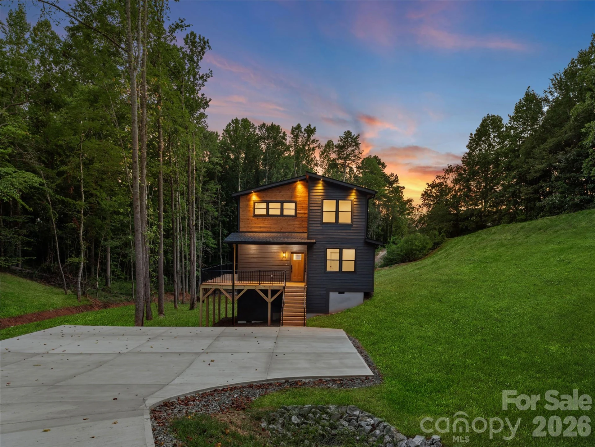 129 Quiet Woods Drive - Photo 2
