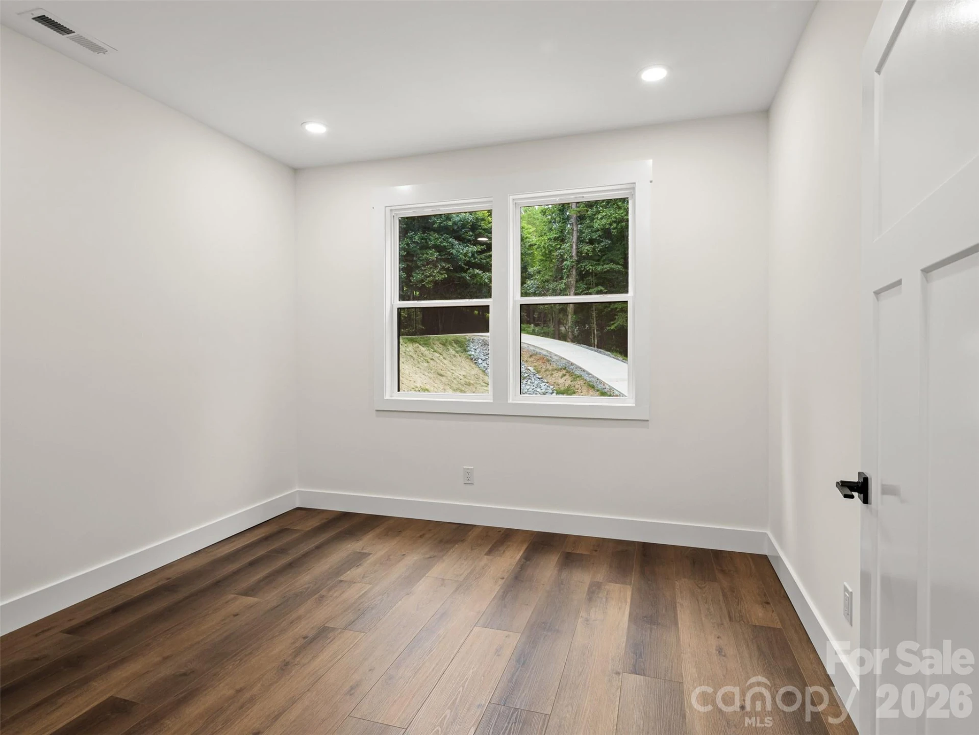 129 Quiet Woods Drive - Photo 36