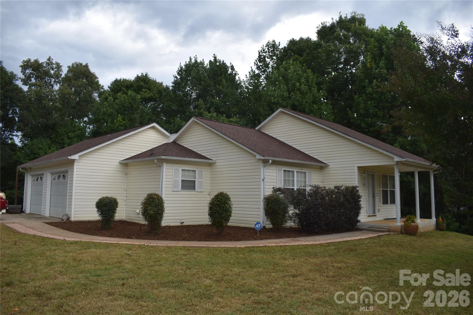 26 Chipmunk Ridge - Photo 2