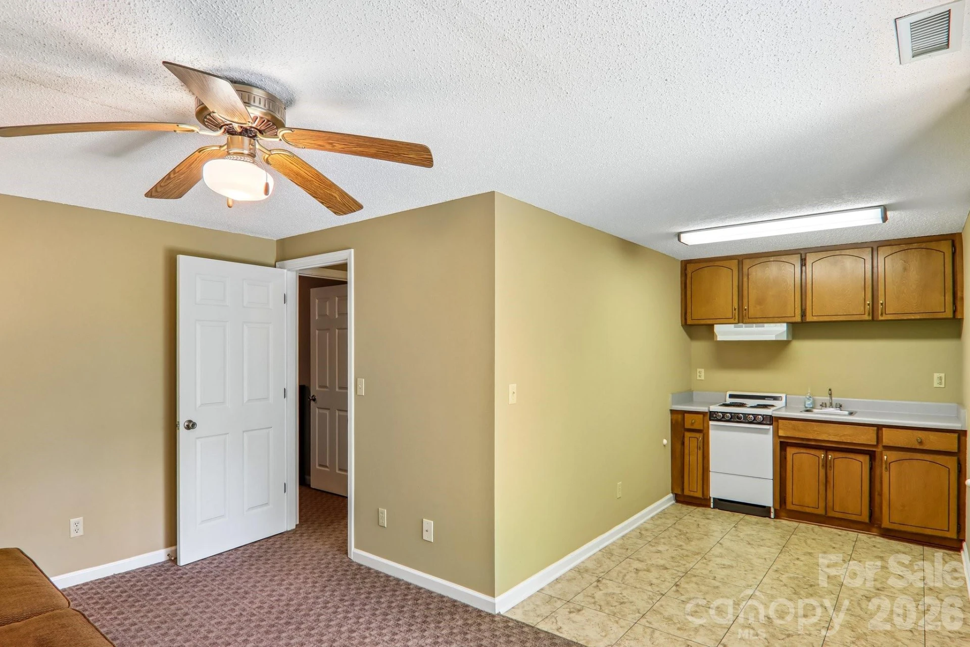 7 Maple Leaf Drive - Photo 23