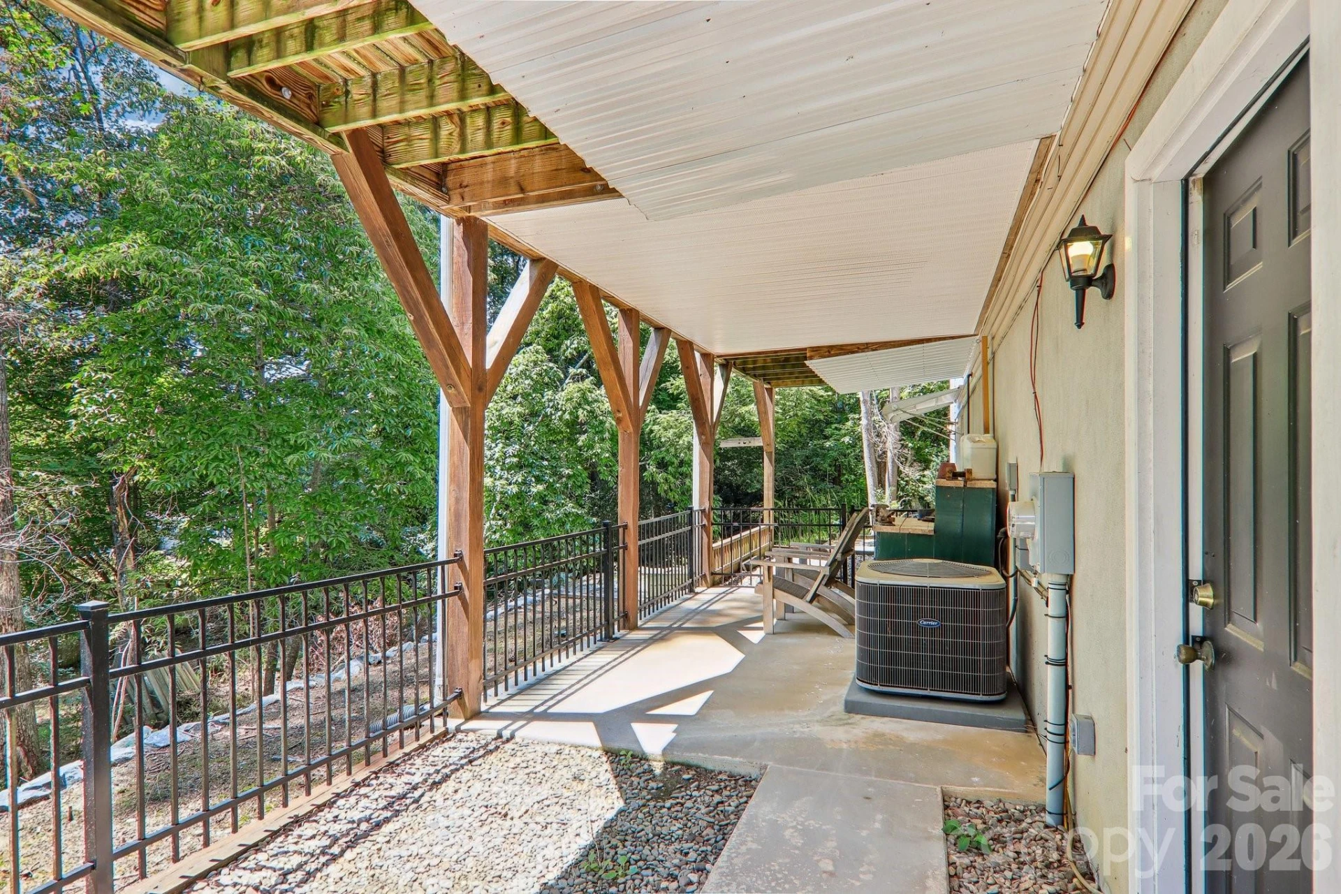 7 Maple Leaf Drive - Photo 34