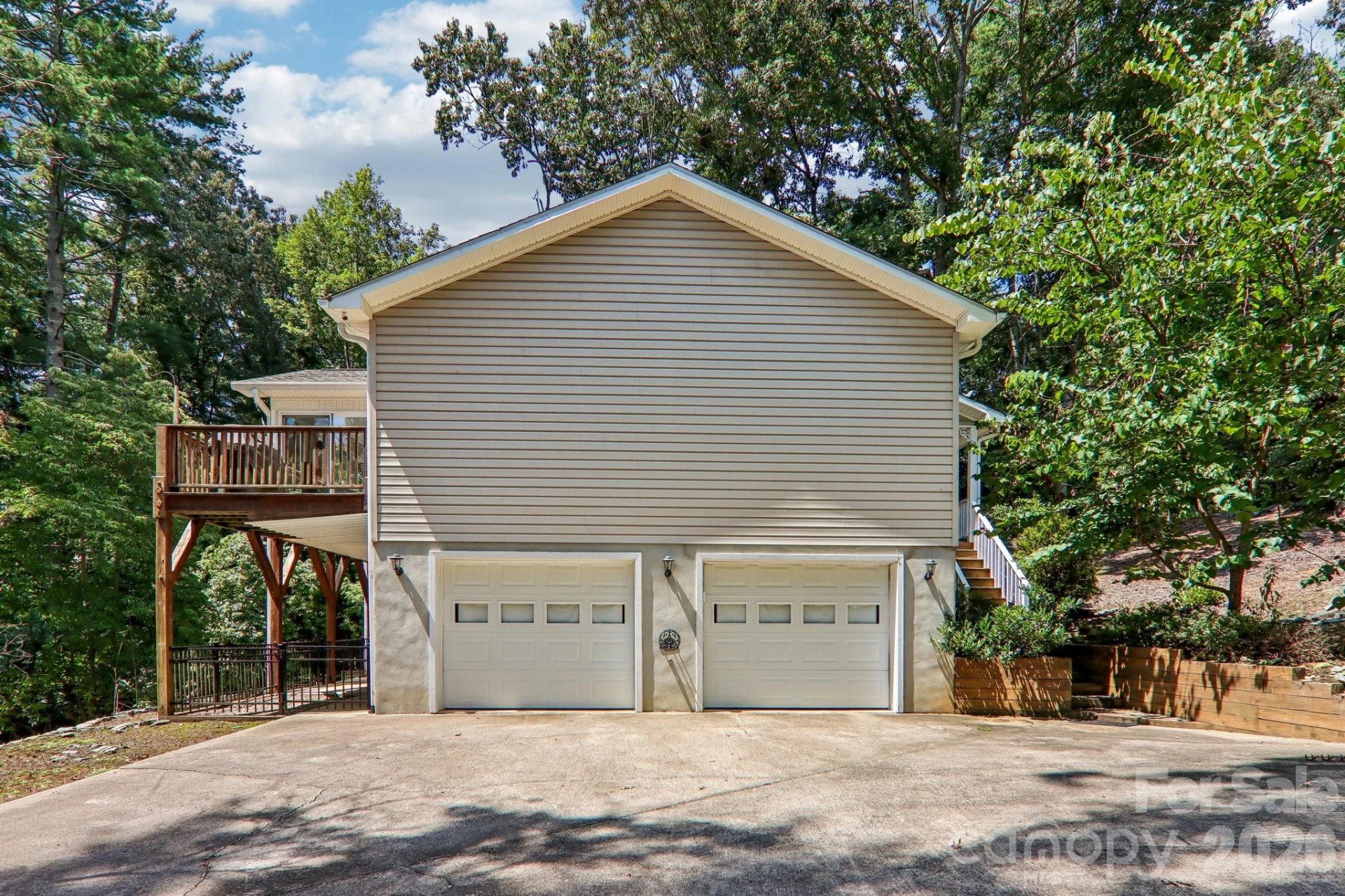7 Maple Leaf Drive - Photo 36