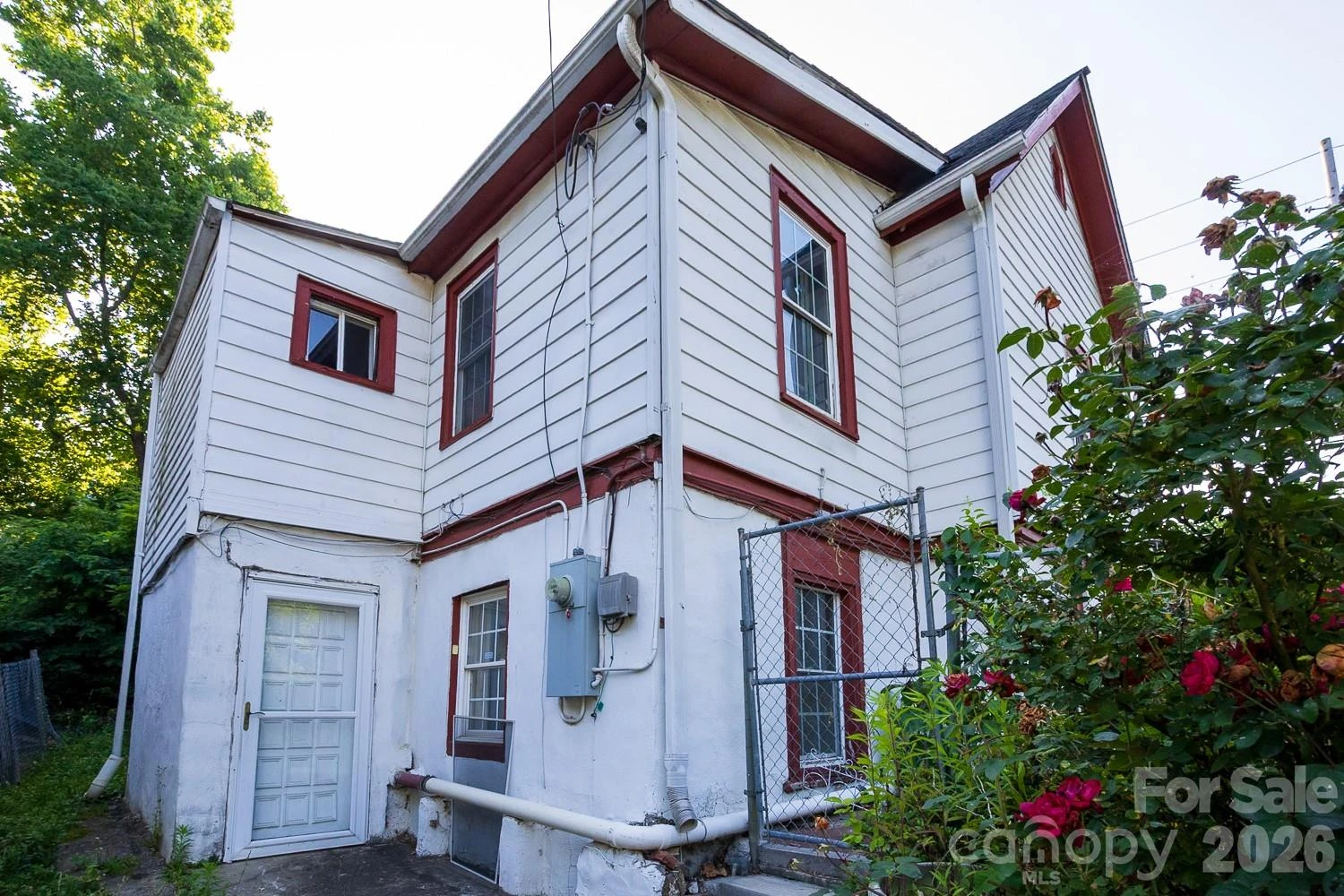 91 Clingman Avenue - Photo 4