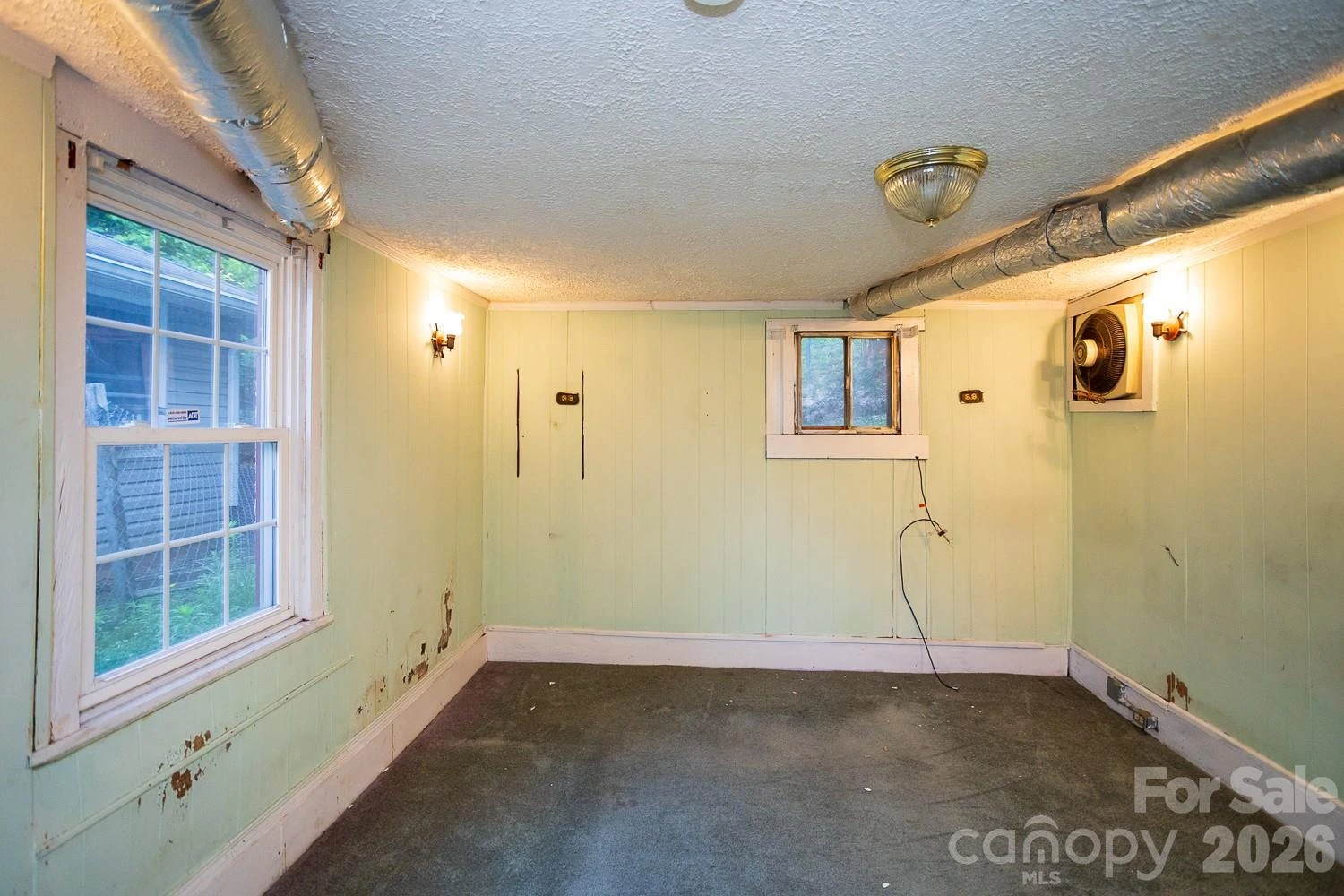 91 Clingman Avenue - Photo 13