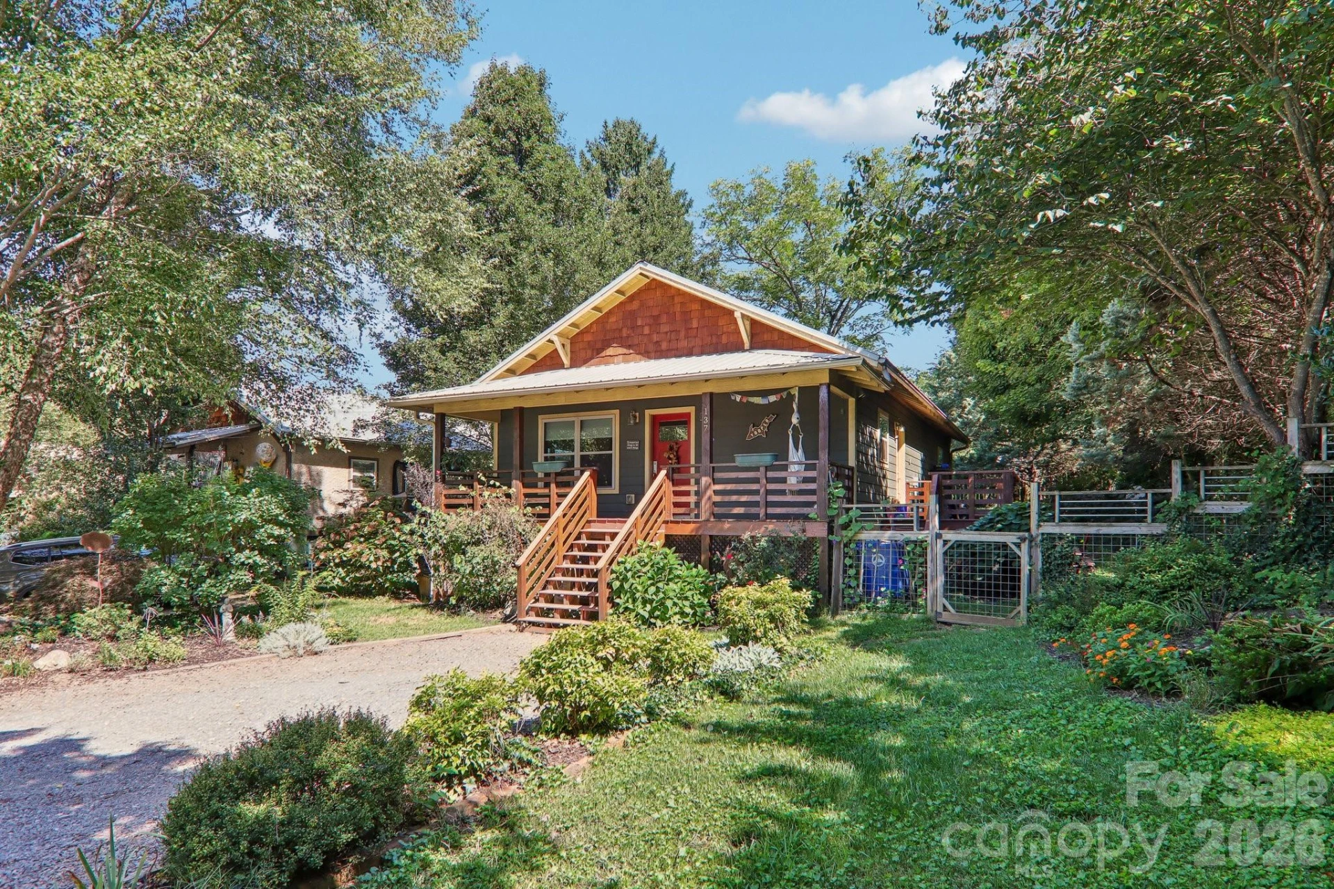 137 Sulphur Springs Road - Photo 2
