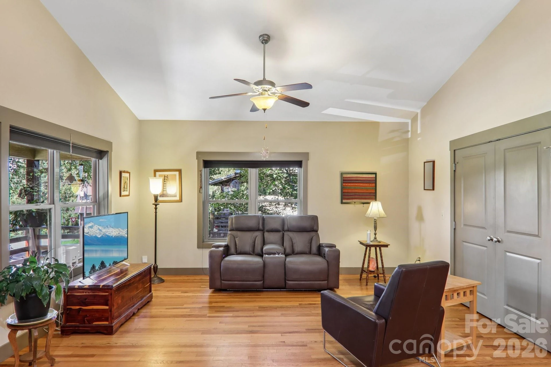 137 Sulphur Springs Road - Photo 6