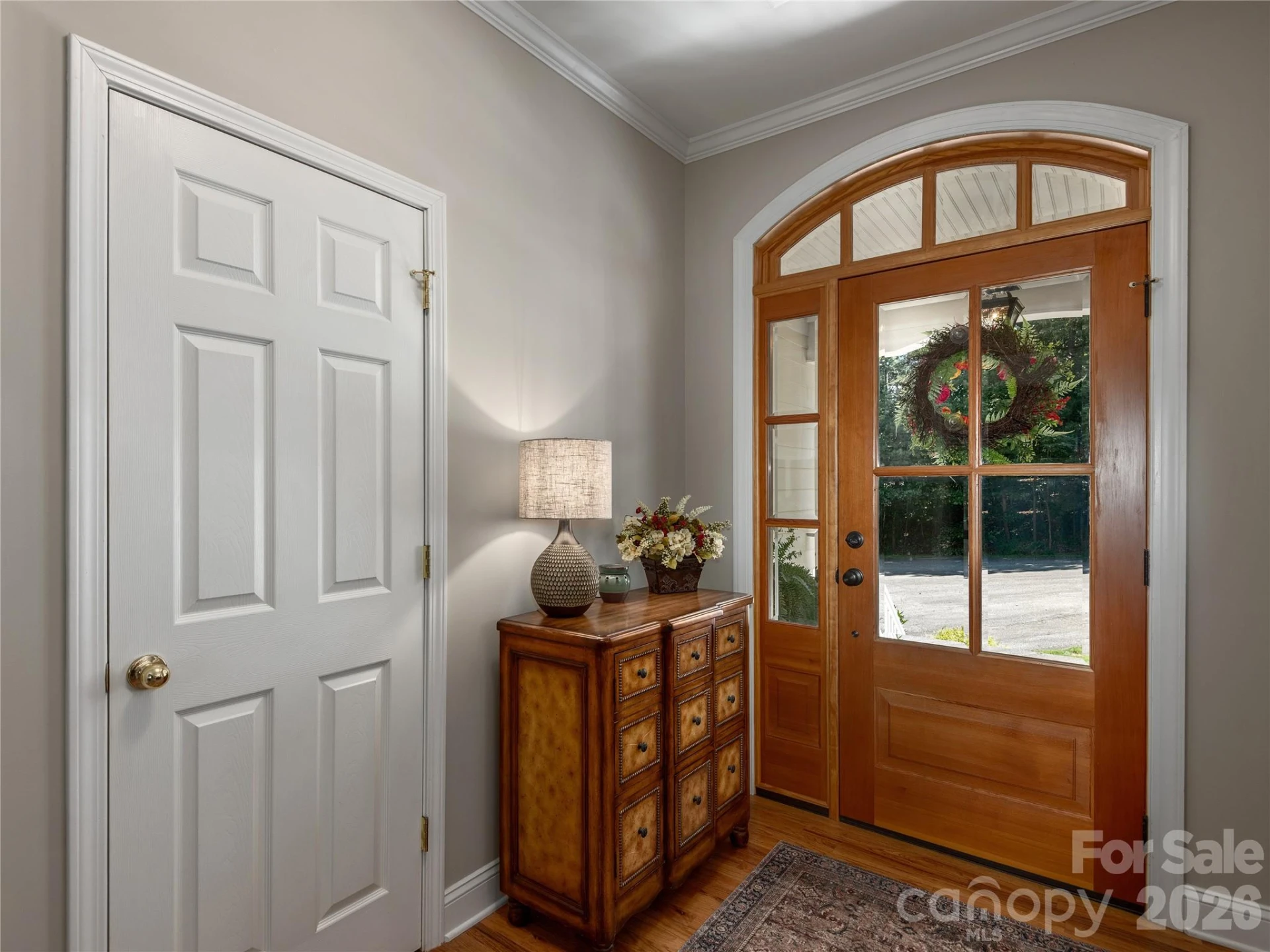 314 Summerset Drive - Photo 4