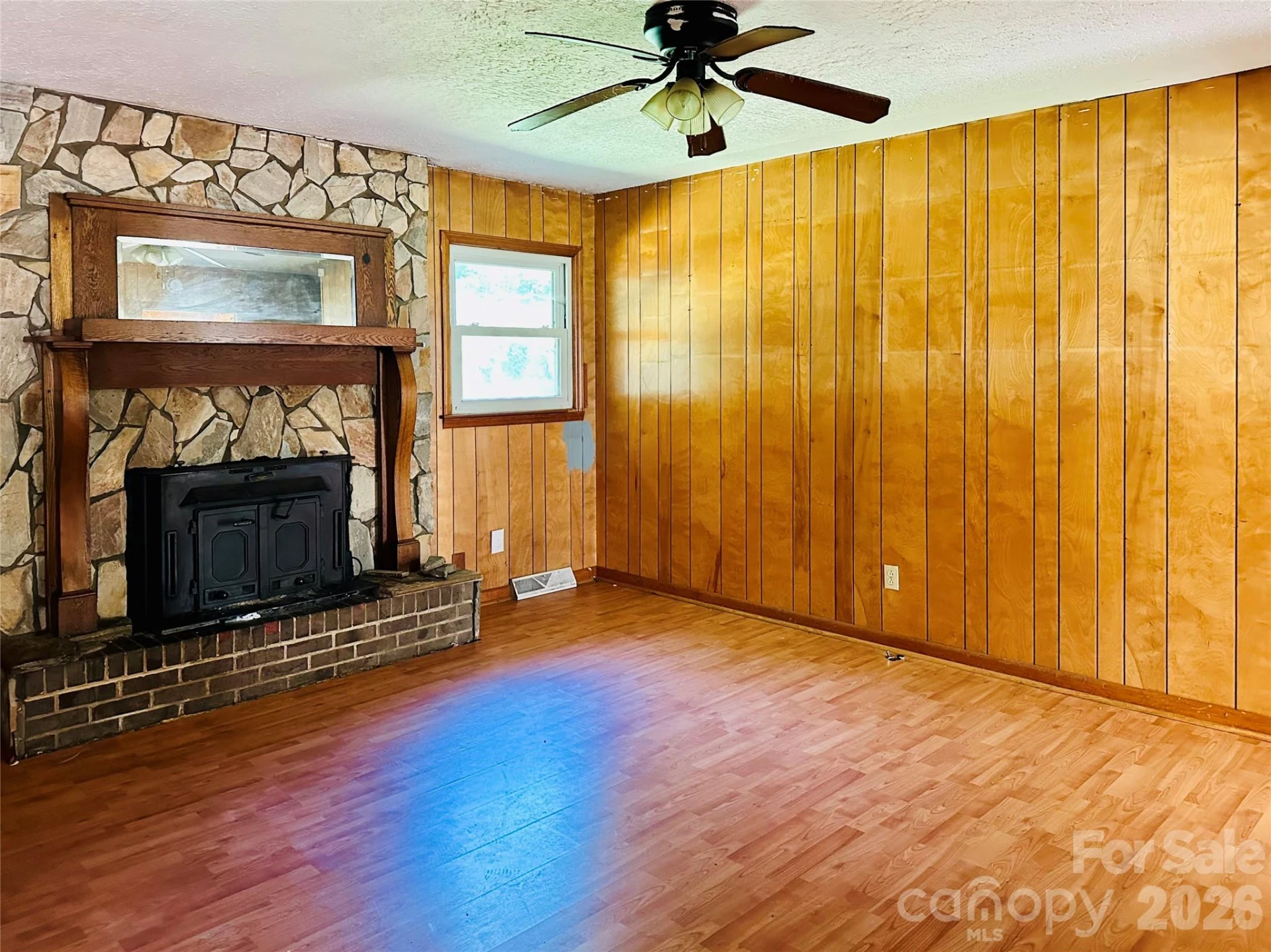 886 Pearidge Road - Photo 3