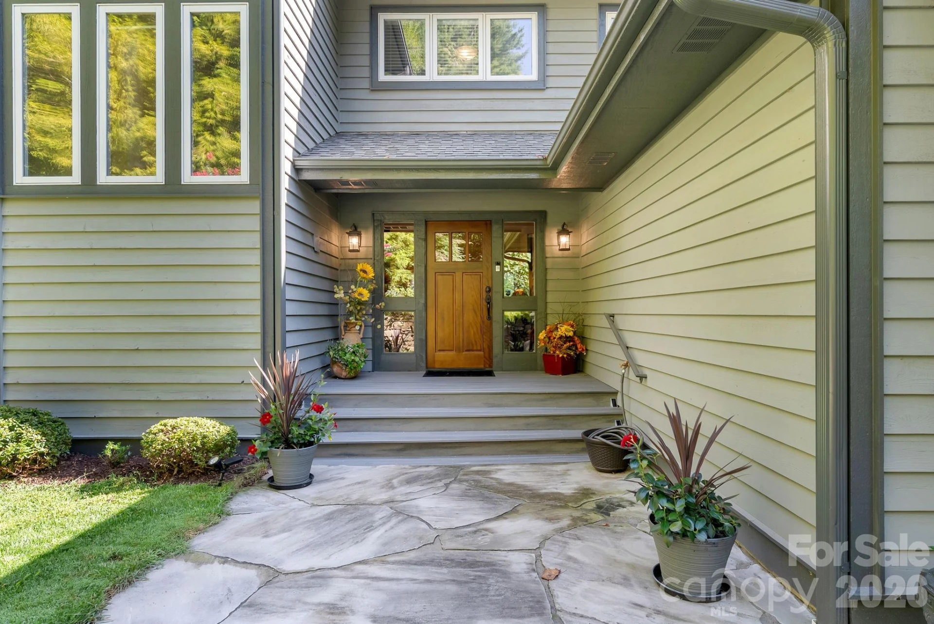 107 Spruce Lane - Photo 2