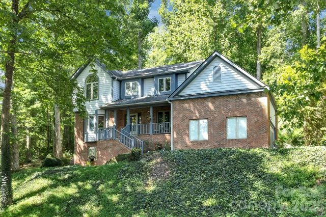 25 Weston Heights Drive, Asheville, NC, 28803