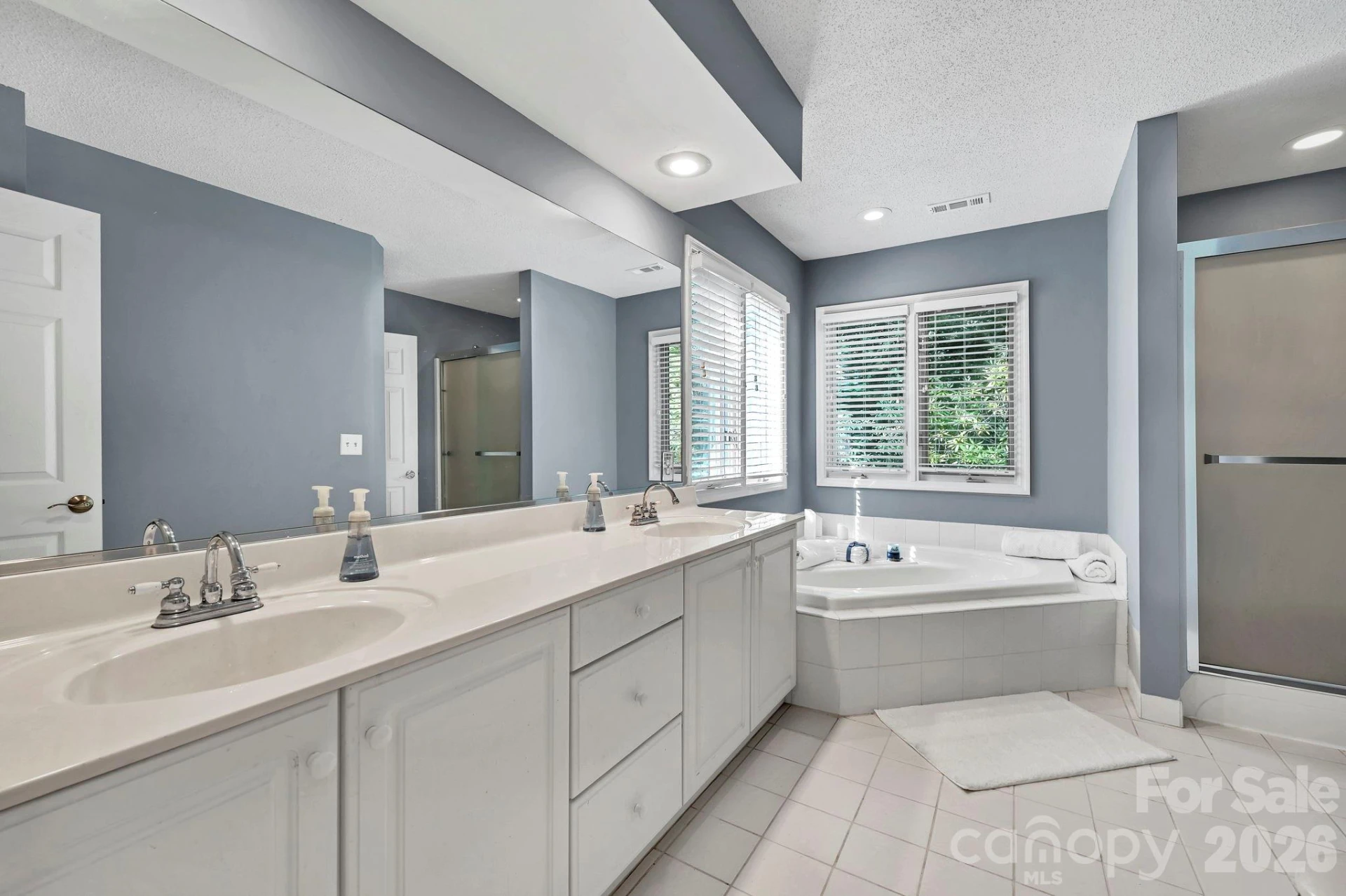 25 Weston Heights Drive - Photo 22