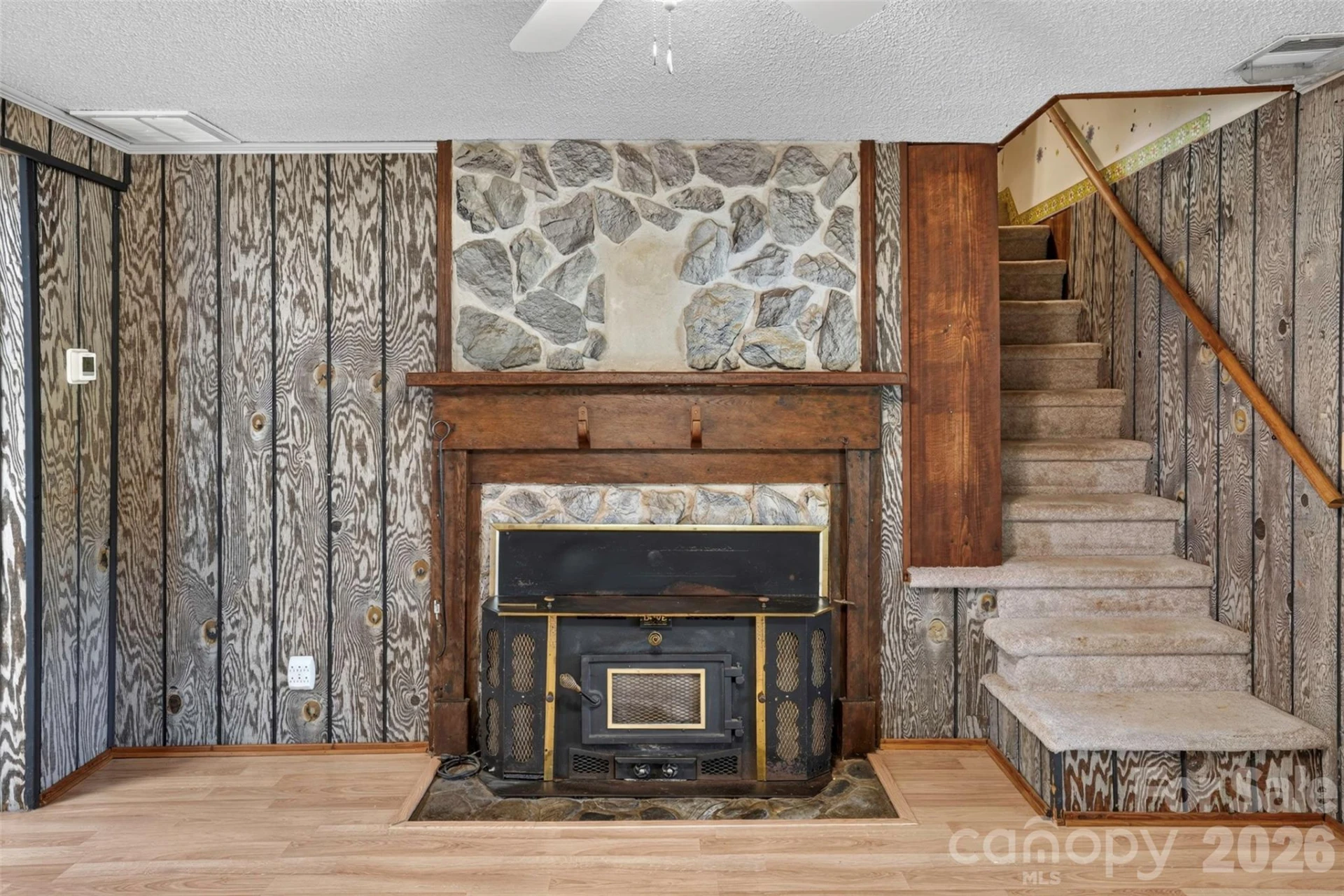 168 Huntley Road - Photo 14