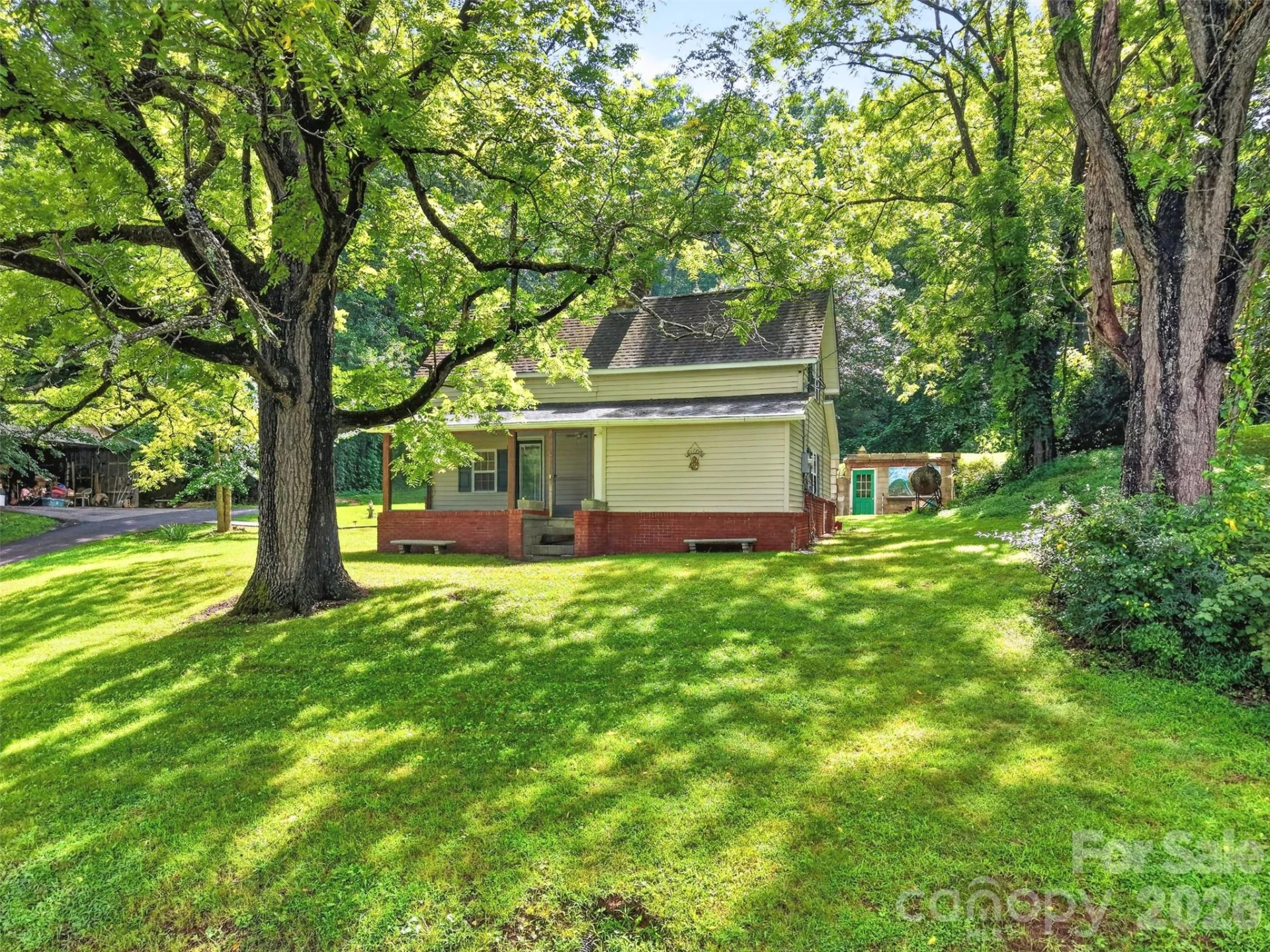 168 Huntley Road - Photo 27