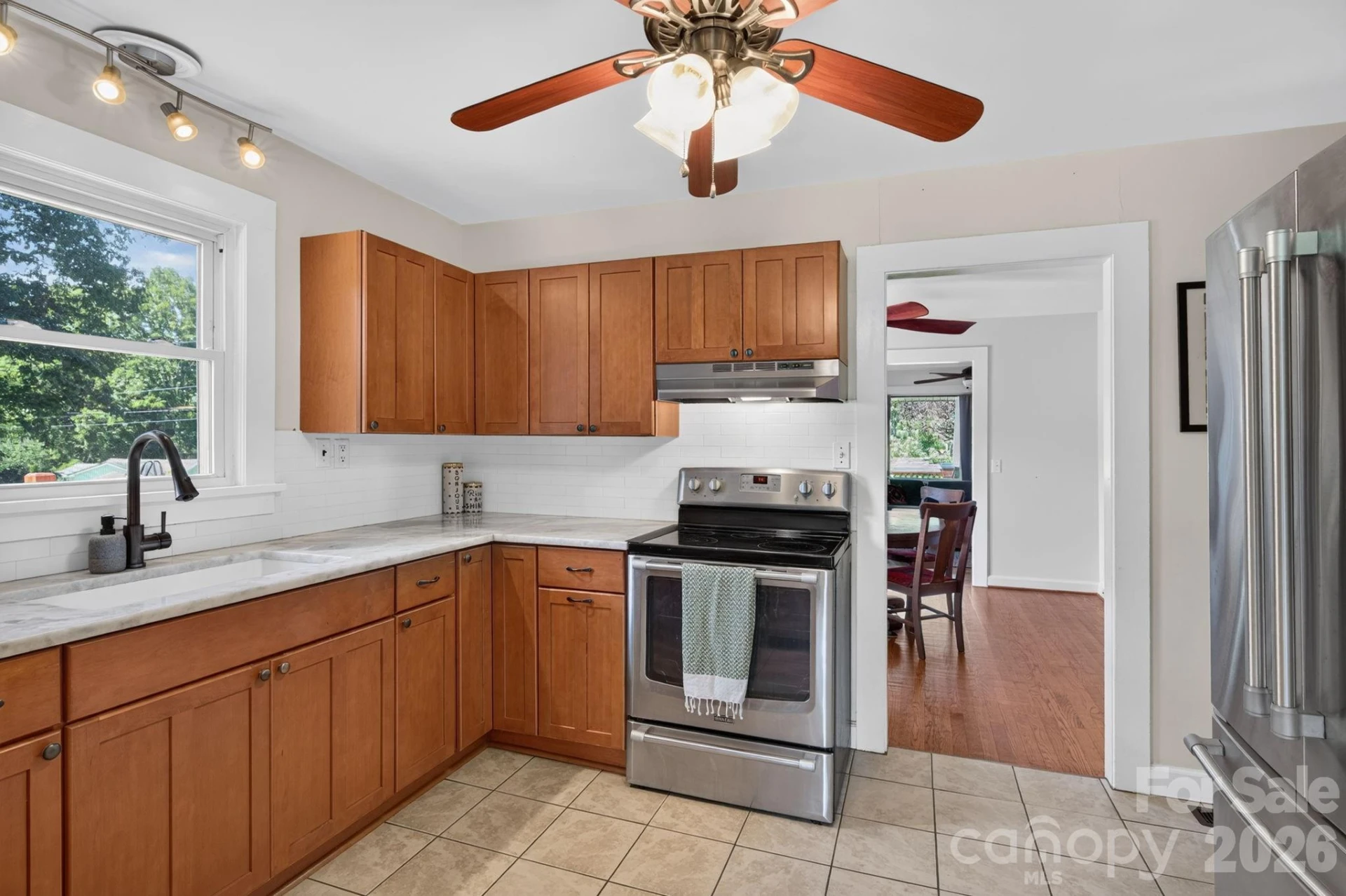 780 Jupiter Road - Photo 16