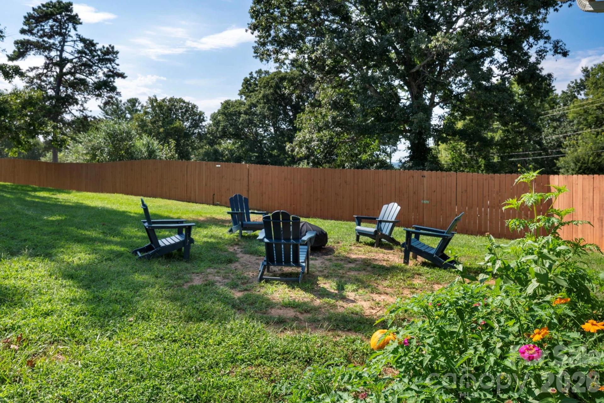 780 Jupiter Road - Photo 32