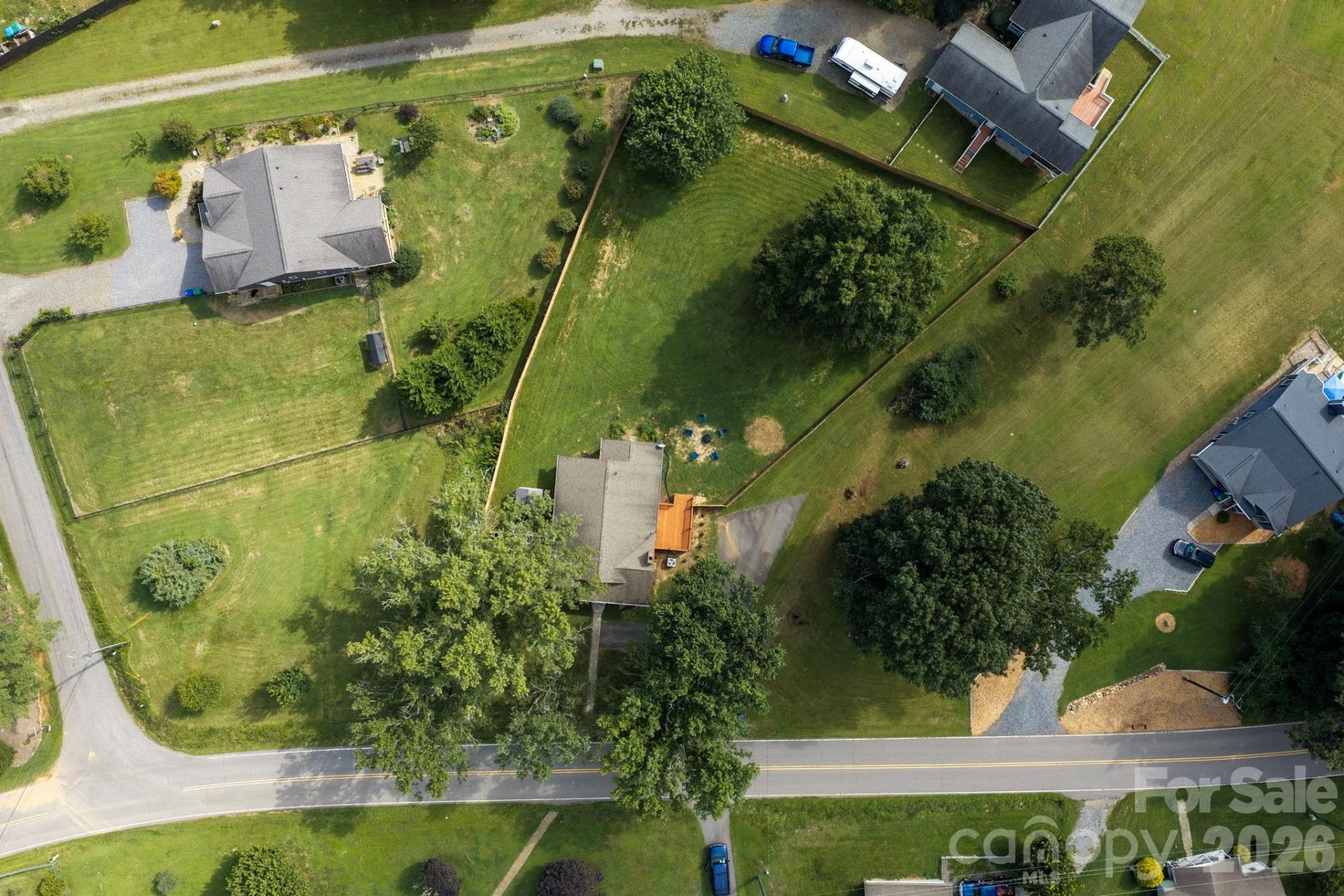 780 Jupiter Road - Photo 40