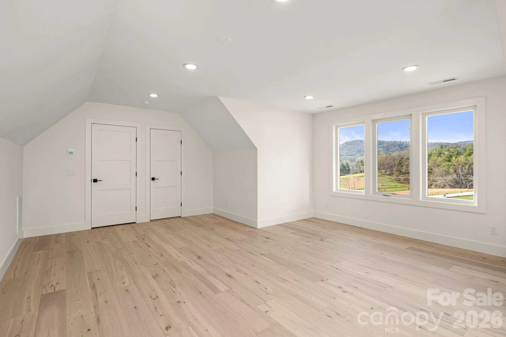 133 Golden Pasture Drive - Photo 32