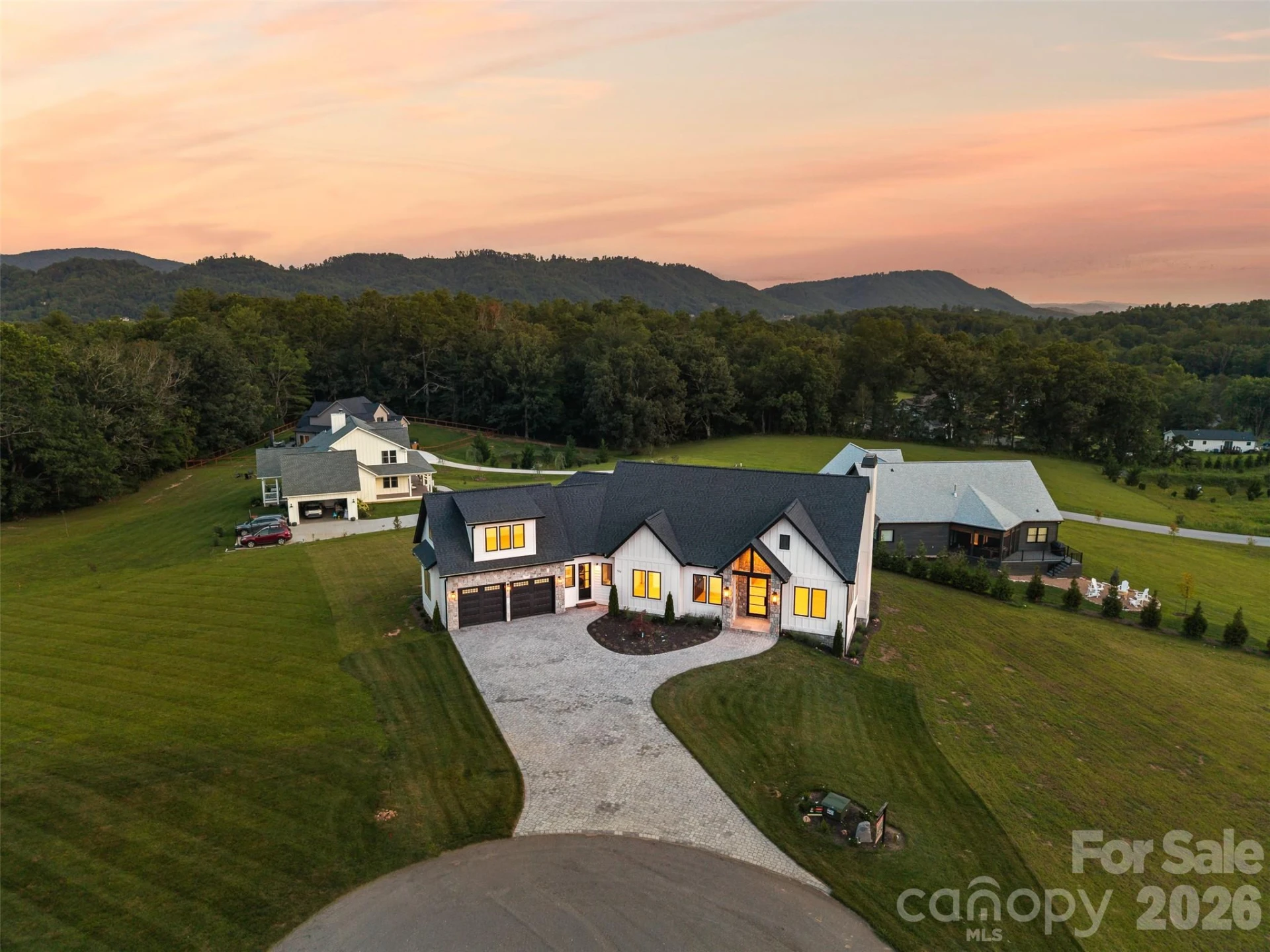 133 Golden Pasture Drive - Photo 42