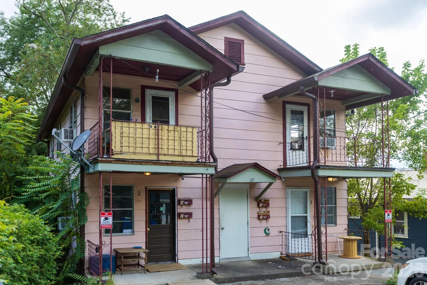 37 Water Street