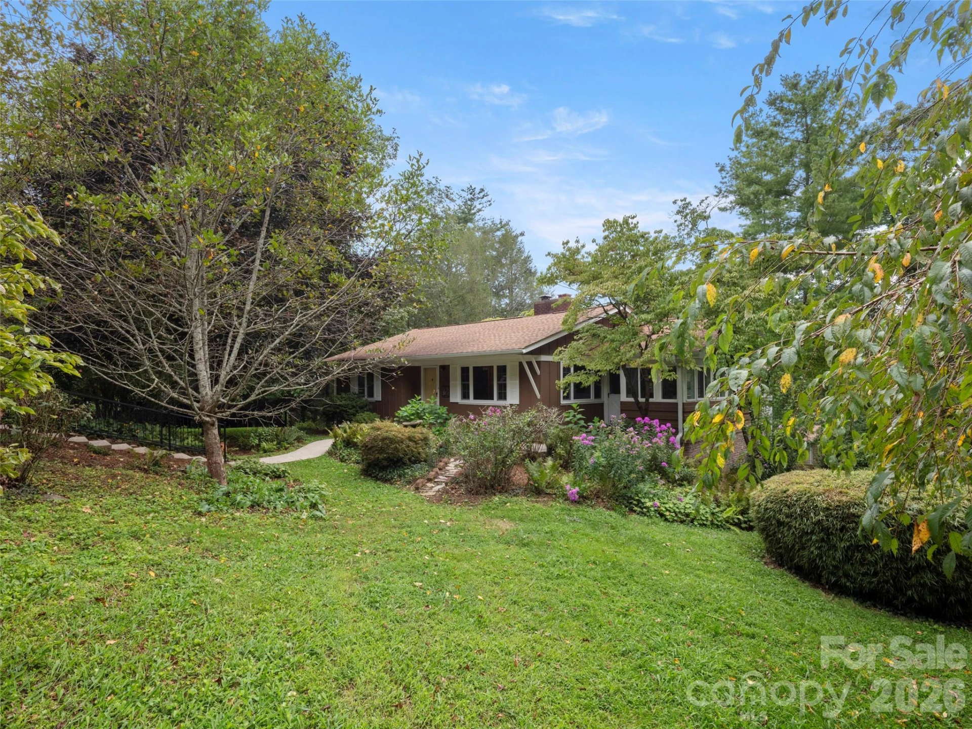 209 White Pine Drive - Photo 6