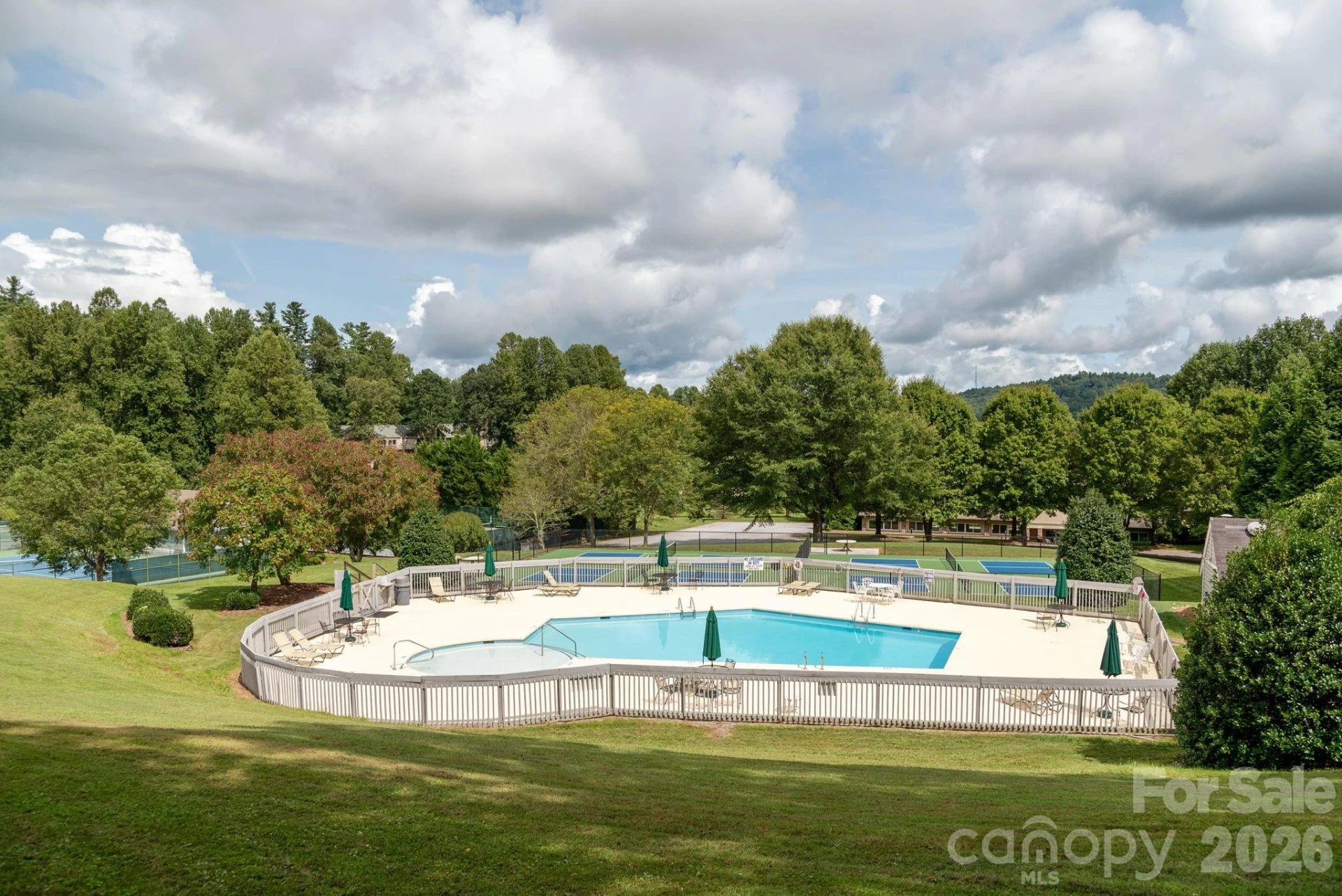 104 Overlook Drive - Photo 40