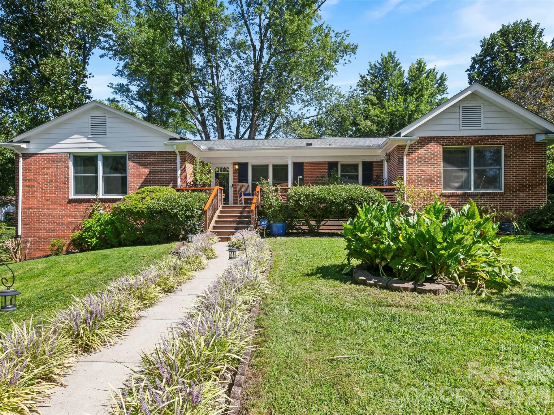 101 Castlerock Drive