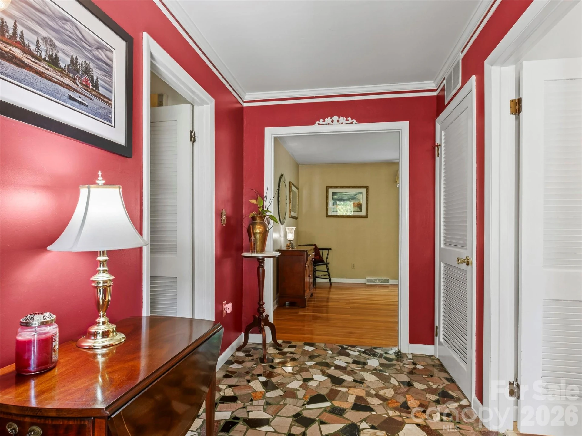 101 Castlerock Drive - Photo 3