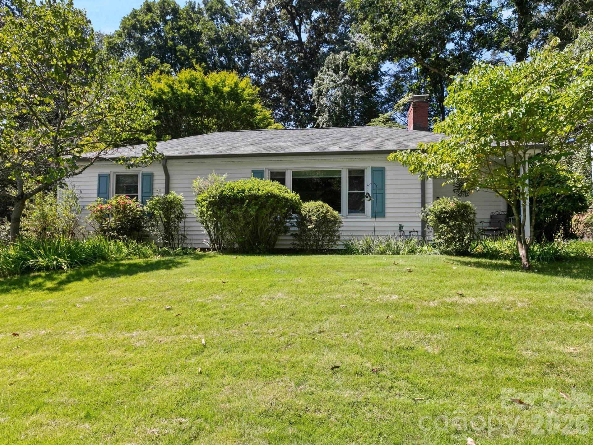 28 Arthur Road - Photo 2