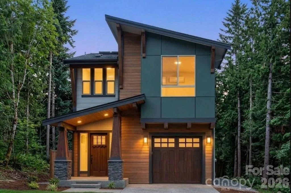 195 Tacoma Circle #B