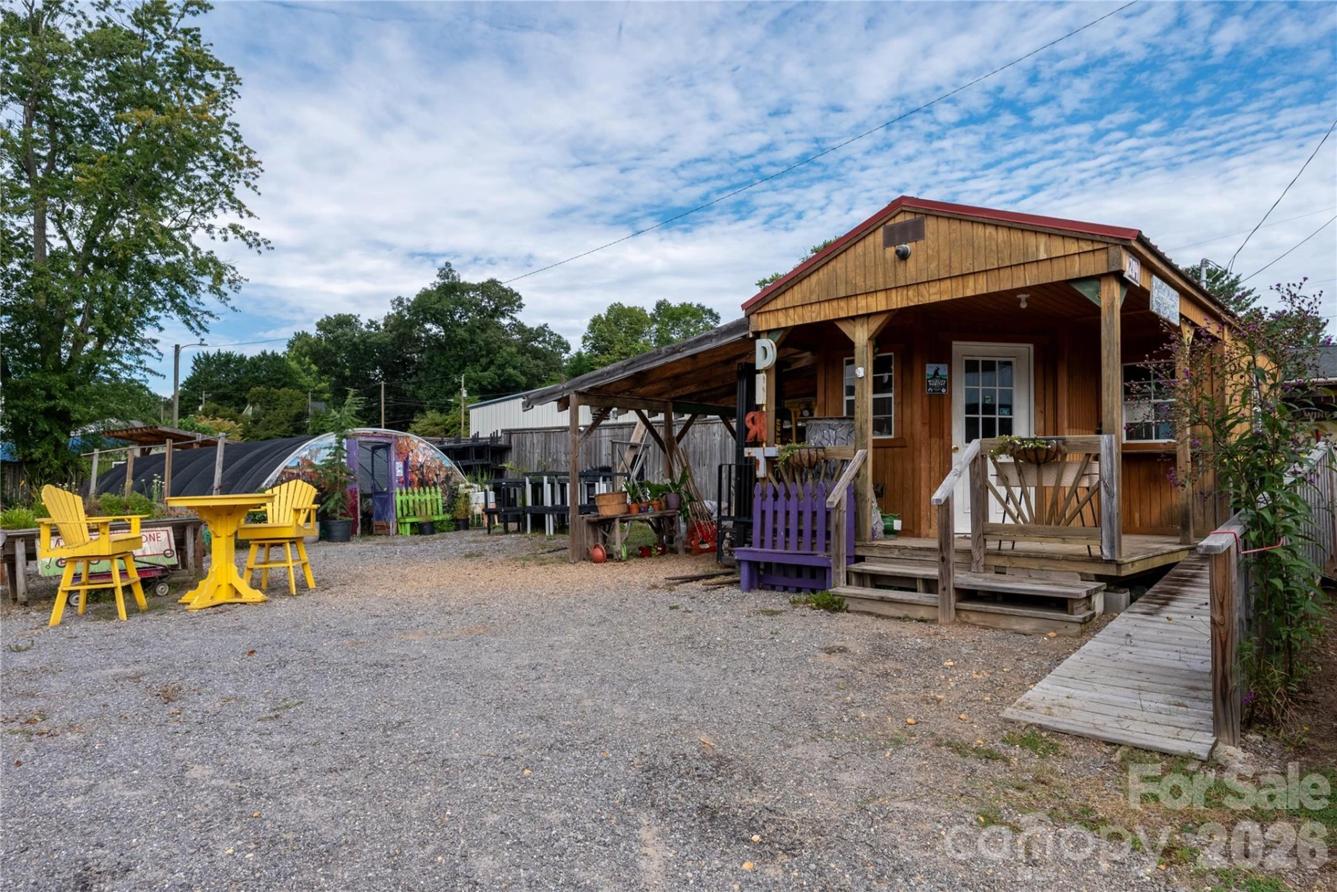 204 Black Mountain Avenue - Photo 2