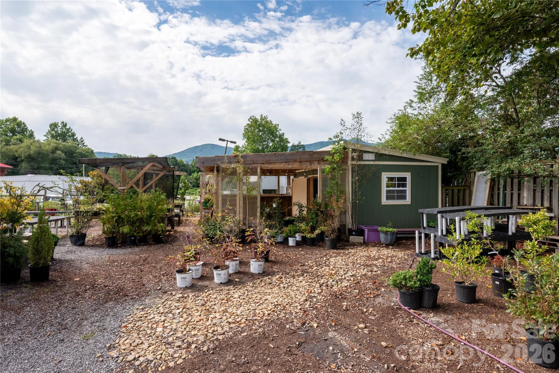204 Black Mountain Avenue - Photo 8