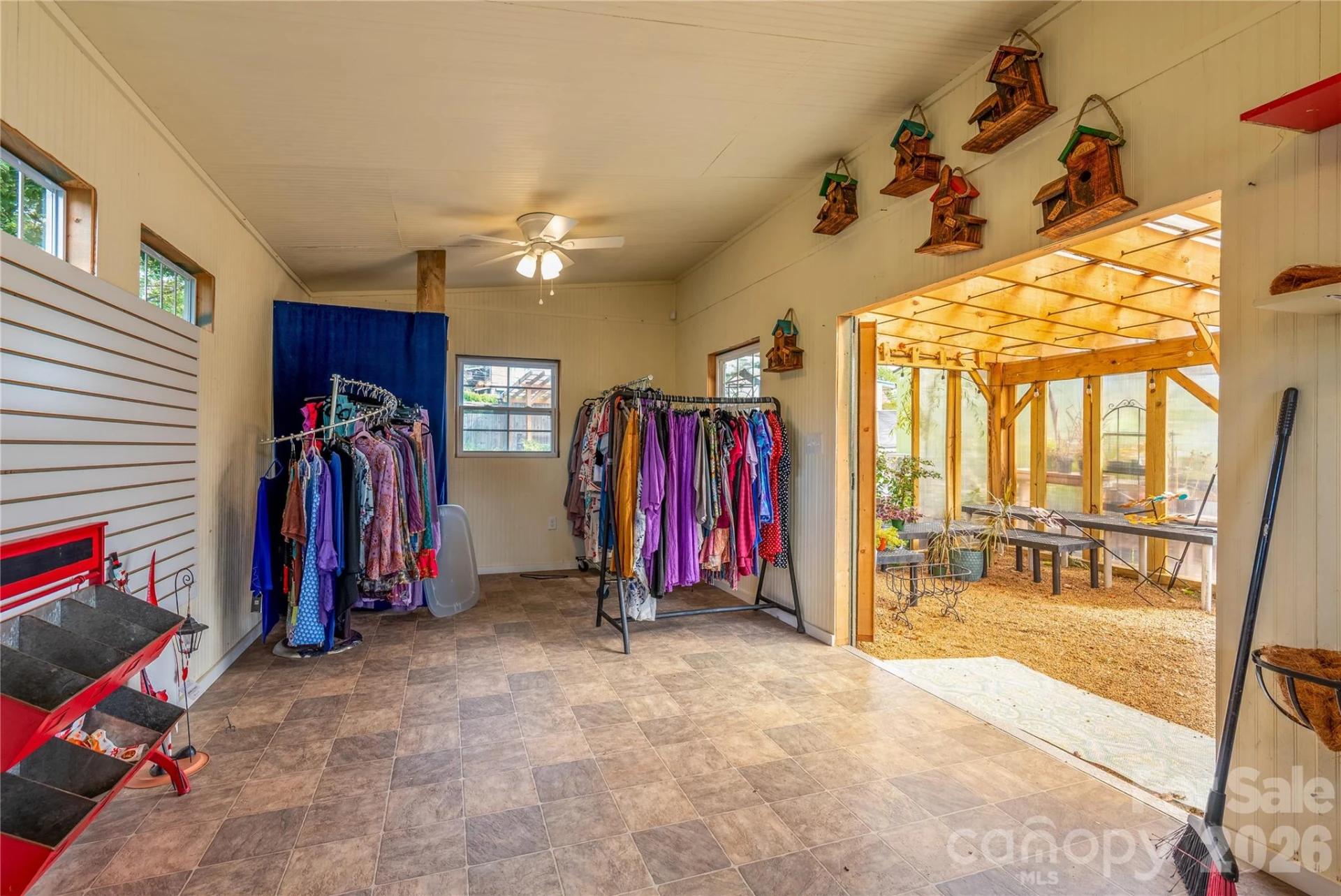 204 Black Mountain Avenue - Photo 11