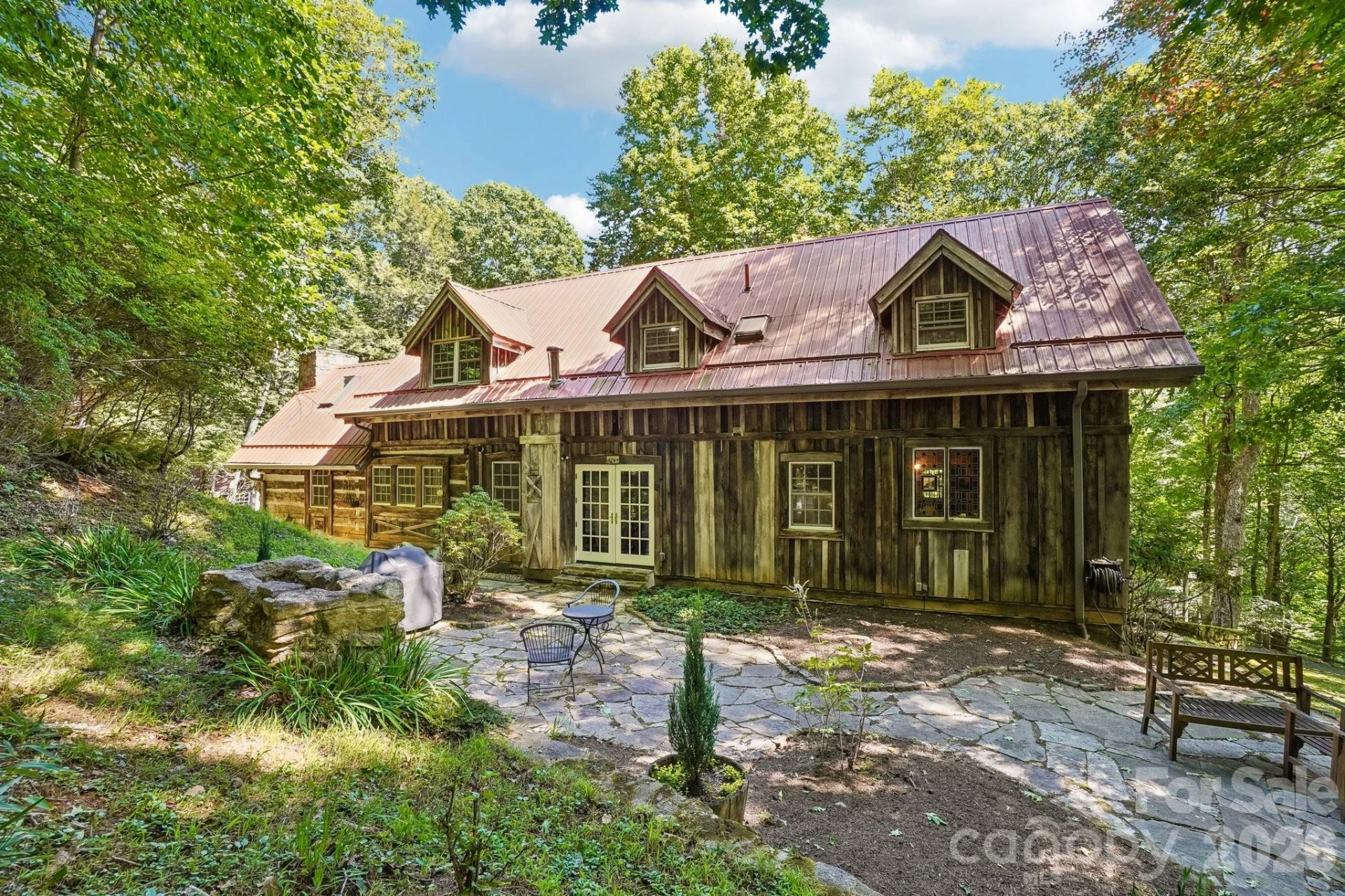 311 Wonderly Lane - Photo 3