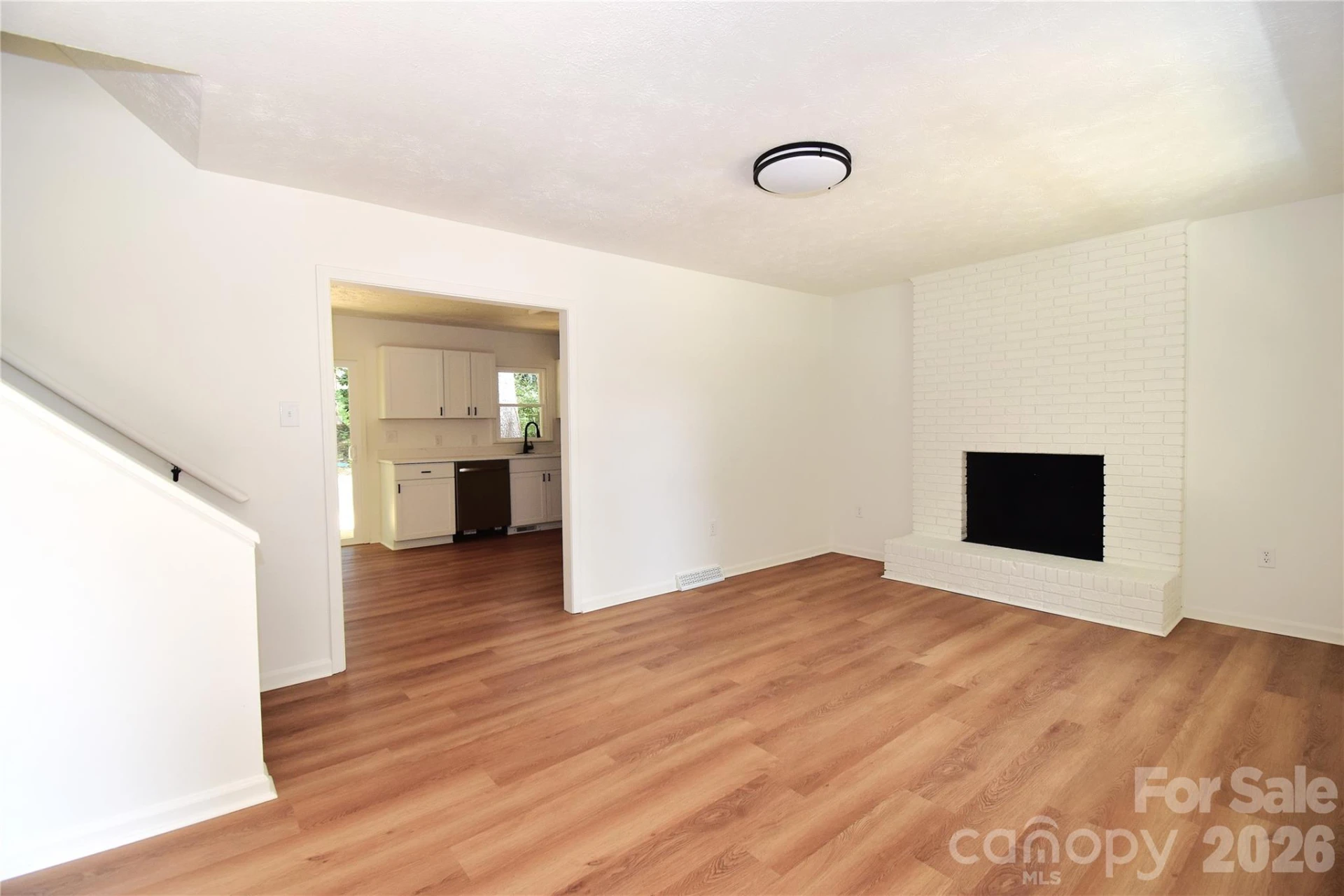19 S Ridge Place - Photo 2
