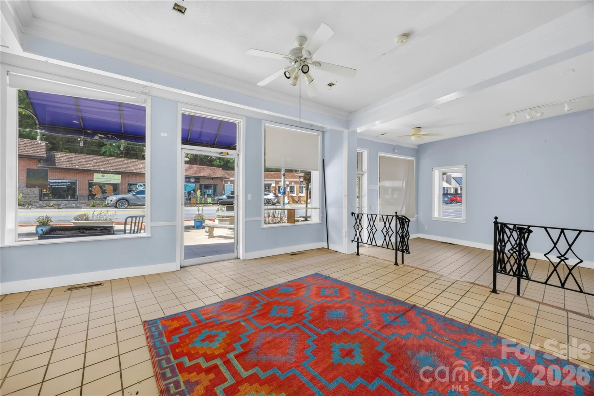 158,148 N Trade Street - Photo 9