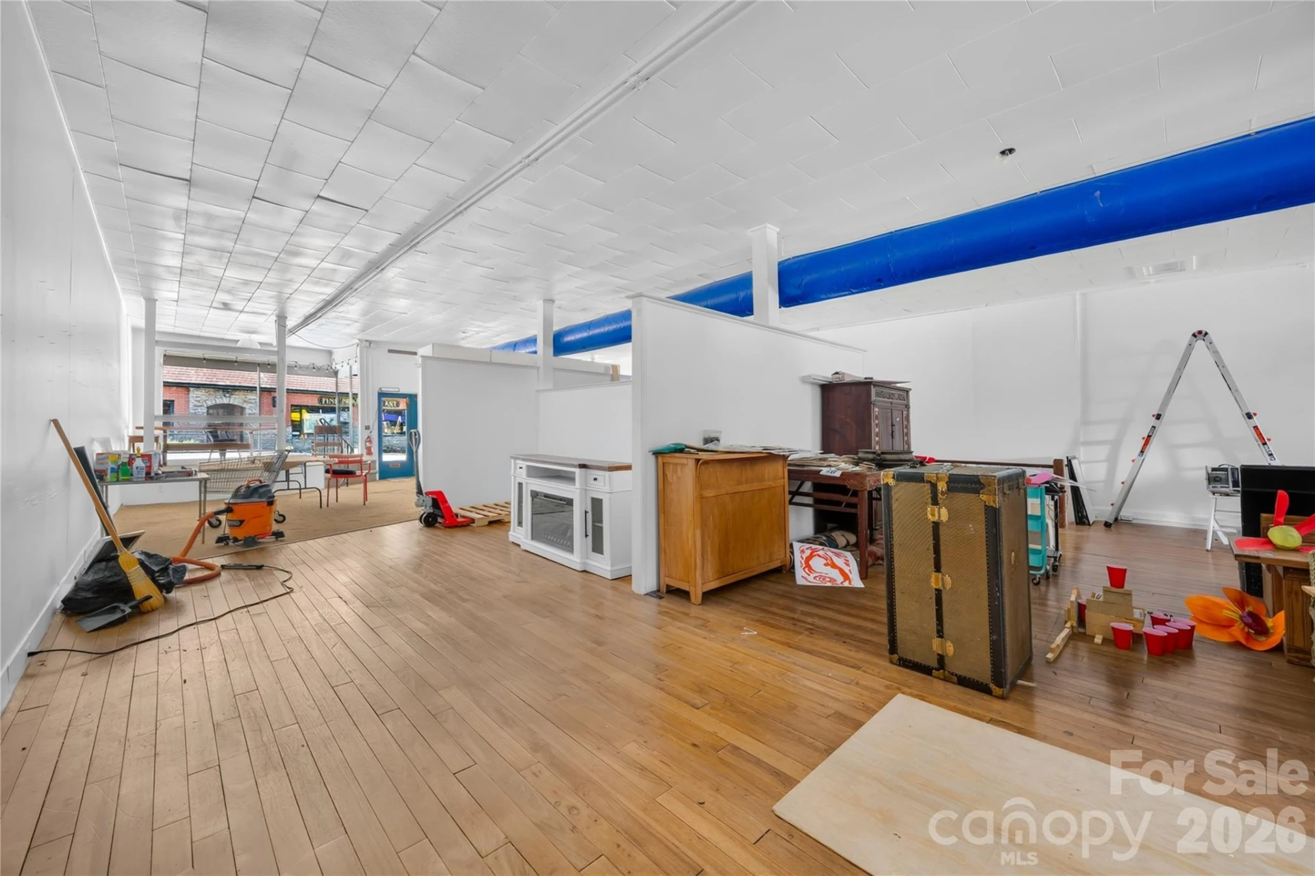 158,148 N Trade Street - Photo 31
