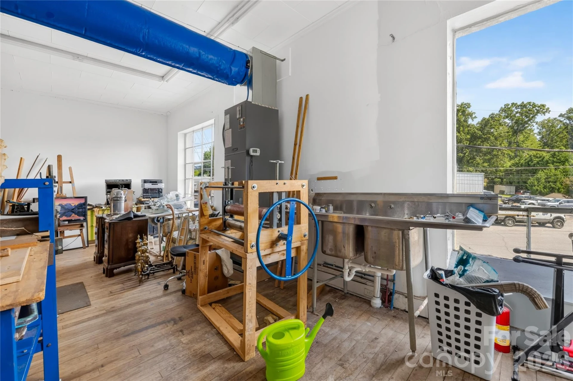 158,148 N Trade Street - Photo 33