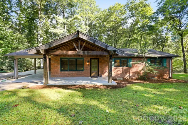 151 Ridgewood Acres Drive