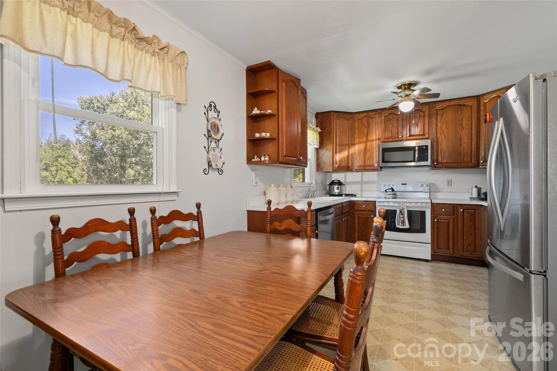 354 Oakdale Road - Photo 12