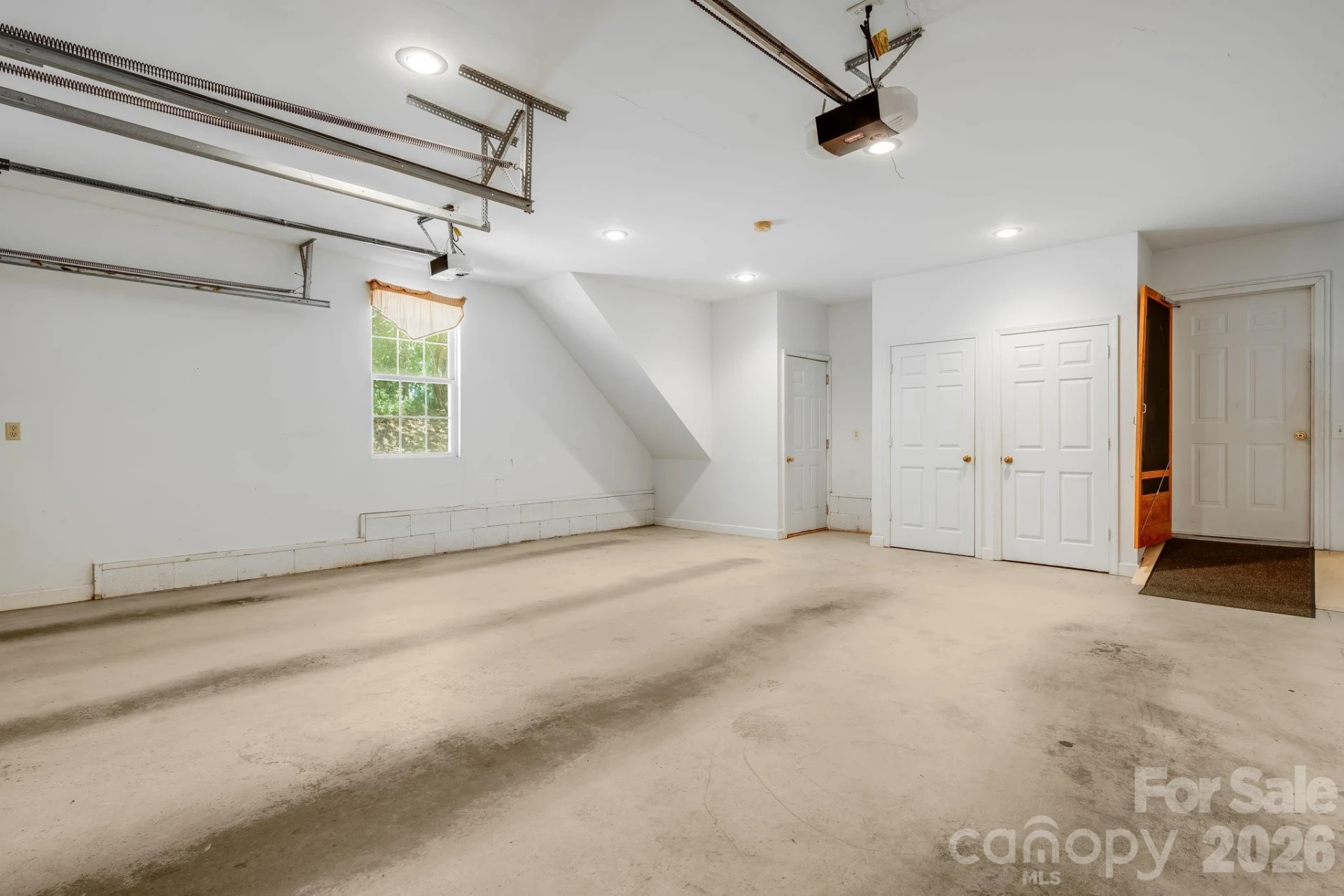 225 Arbor Lane - Photo 32