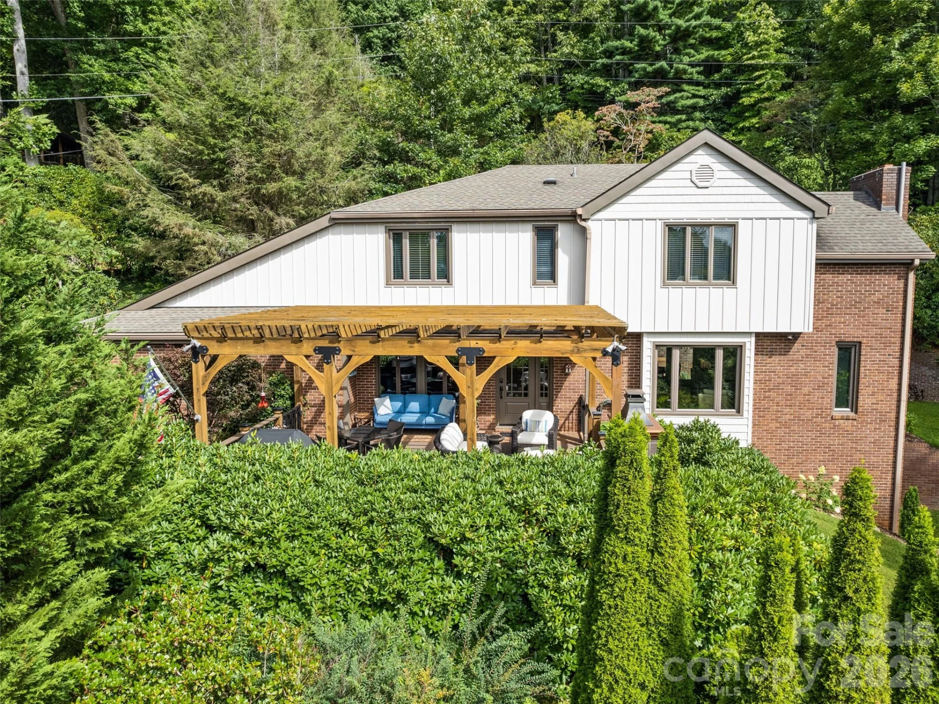 474 Scenic Circle