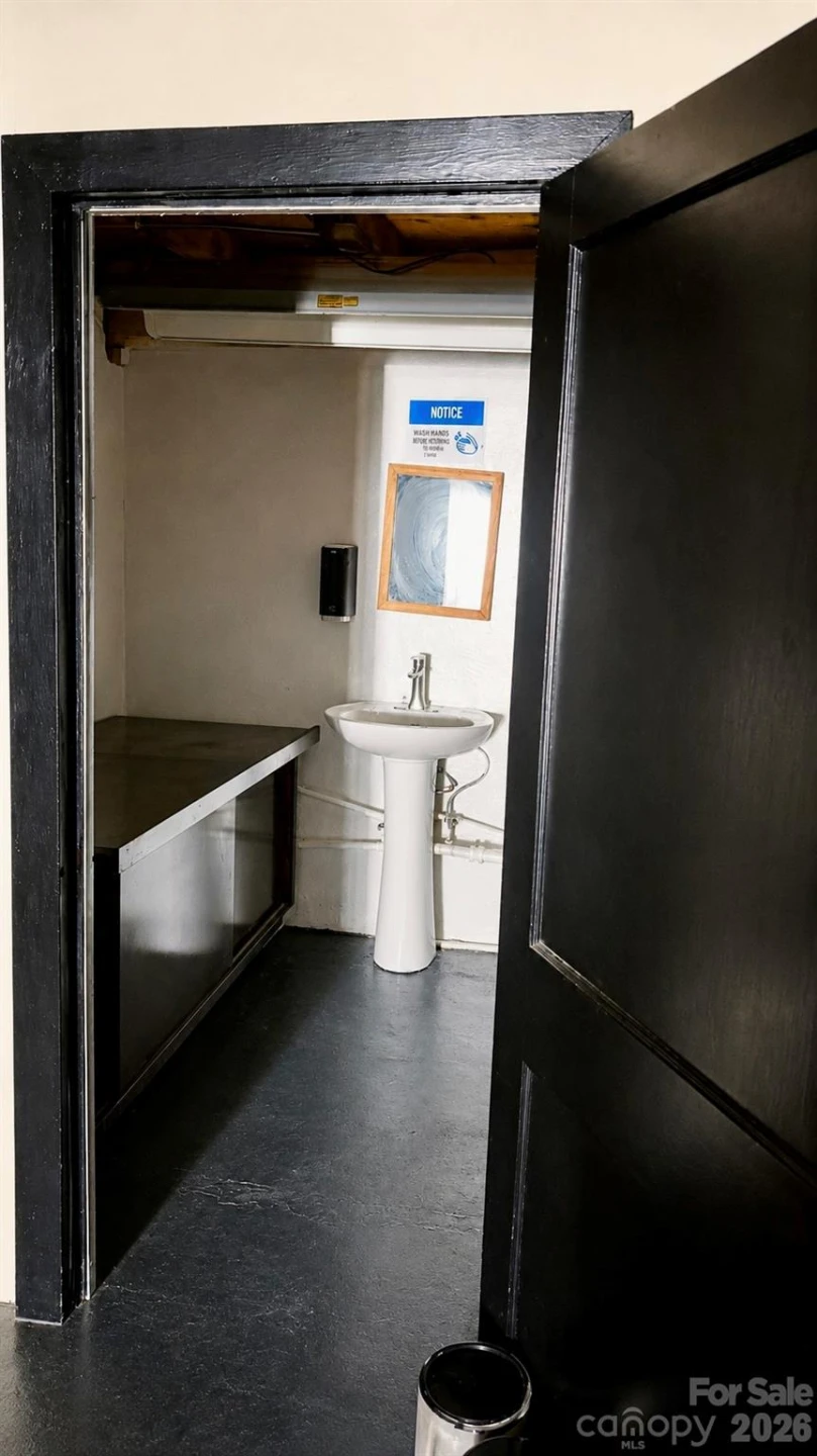 62 S Logan Street - Photo 6